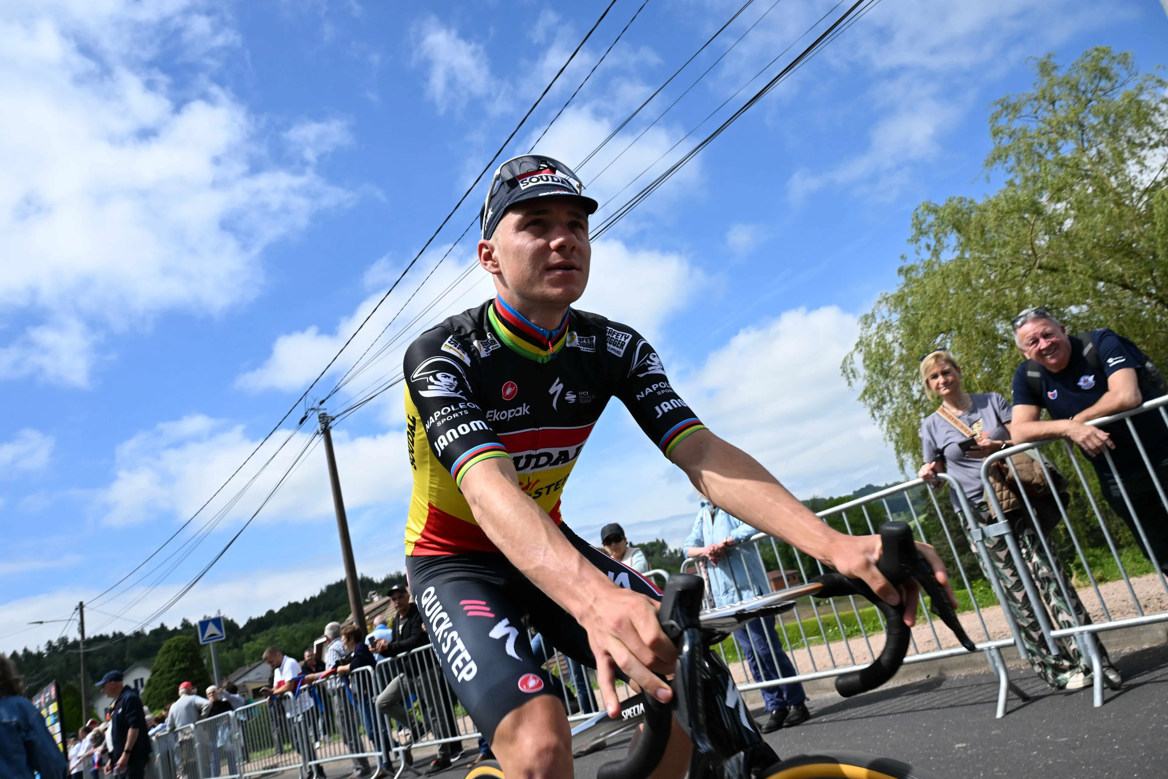 Evenepoel kon in nieuwe Dauphiné-bergrit niet mee met Roglic en co en dus mocht Landa voor eigen kans gaan