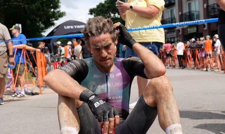 Van Aert kreeg de laatste jaren op zijn falie, ziet Zonneveld: 'Maar hij loopt niet meer weg voor zijn eigen schaduw'