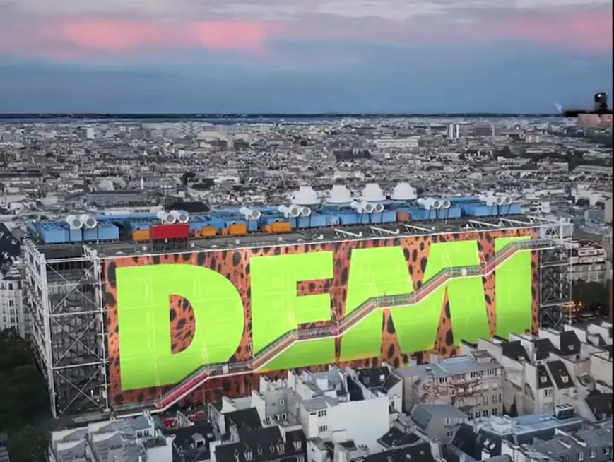 🎥 Dat is lekker binnenkomen! Nike eert Vollering met enorme beeltenis op Centre Pompidou