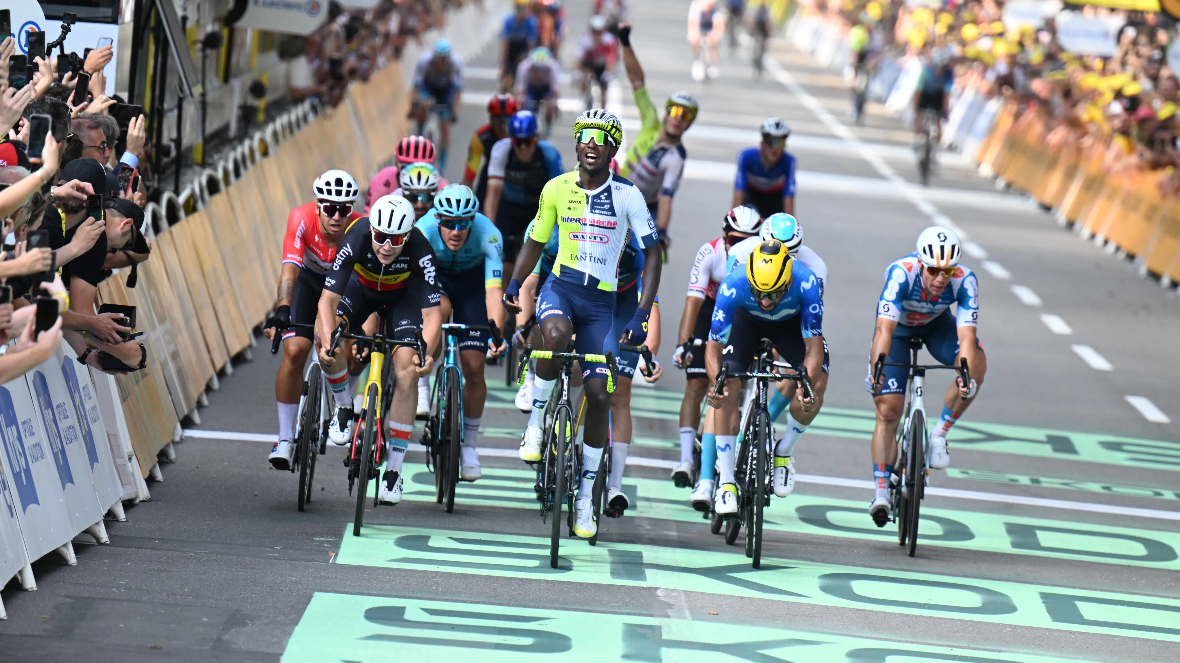 Favorieten etappe 5 Tour de France 2024 | Turbodijen mogen los, maar moeten ook naar linke finale kijken