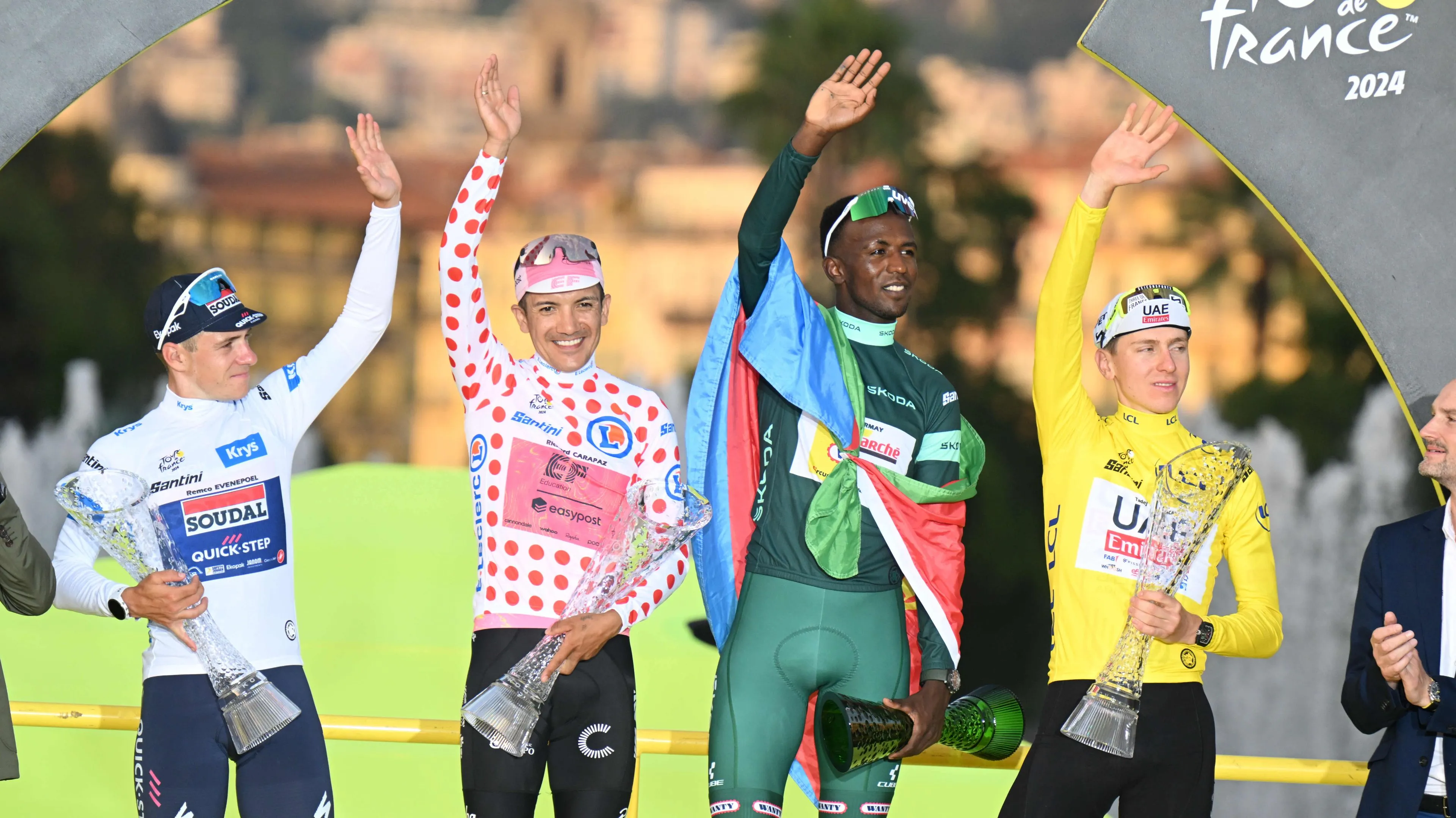 Girmay en Carapaz historisch: 'Als ik ieder jaar zo'n Tour rijd, interesseren andere races mij verder niet echt'