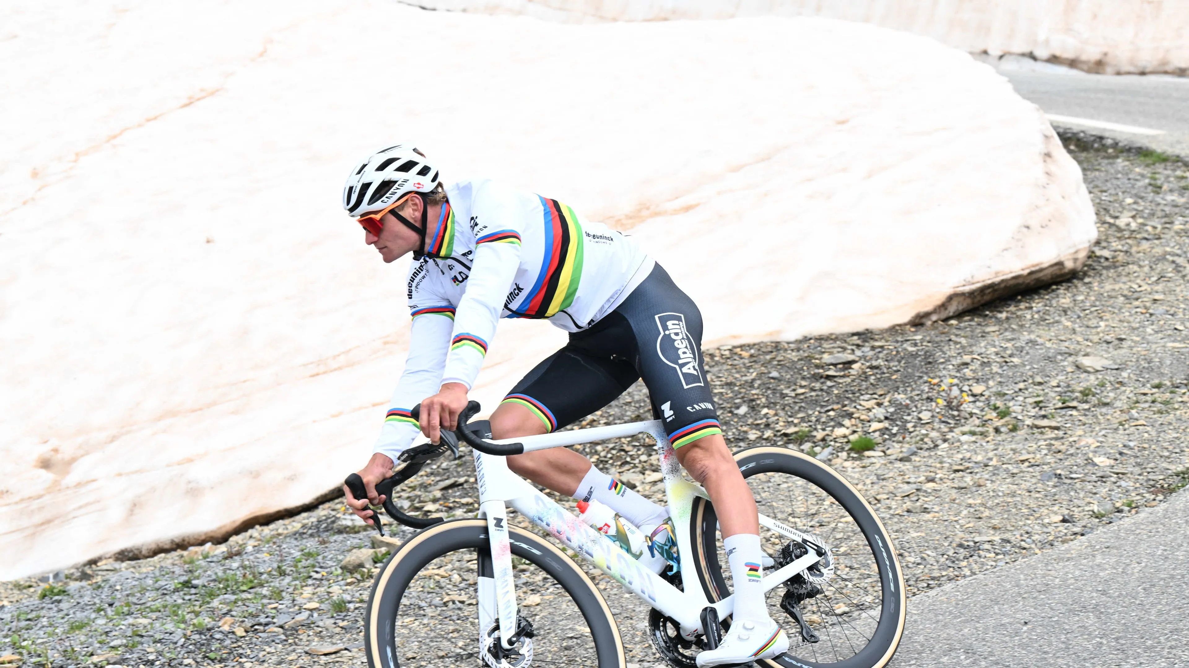 Adrie van der Poel over de Tour van Mathieu en Alpecin-Deceuninck: 'Eén rit is genoeg, hè'