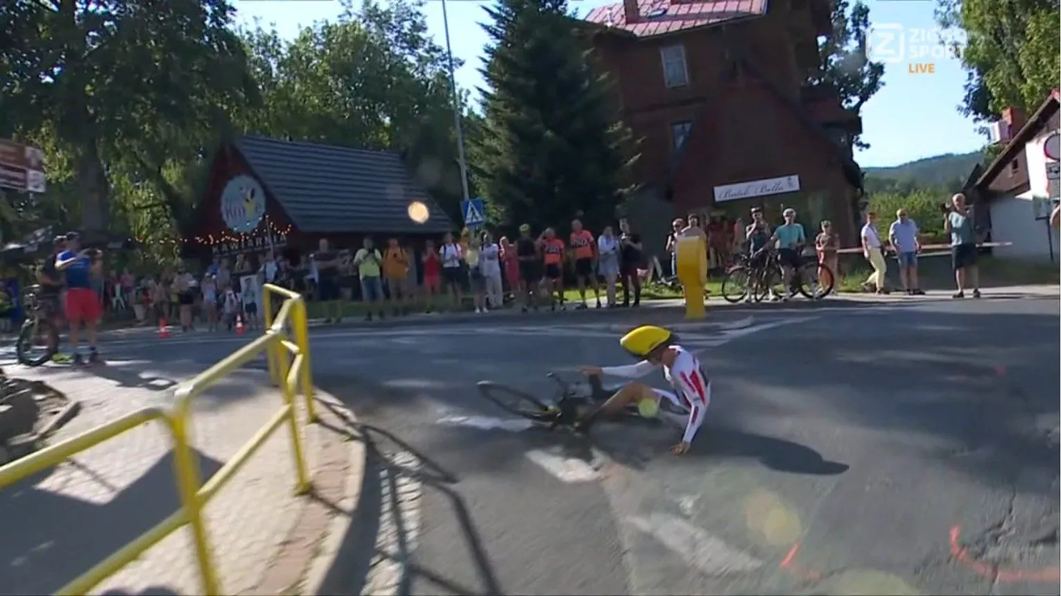 Vingegaard takes yellow in Poland, Wellens wins the day
