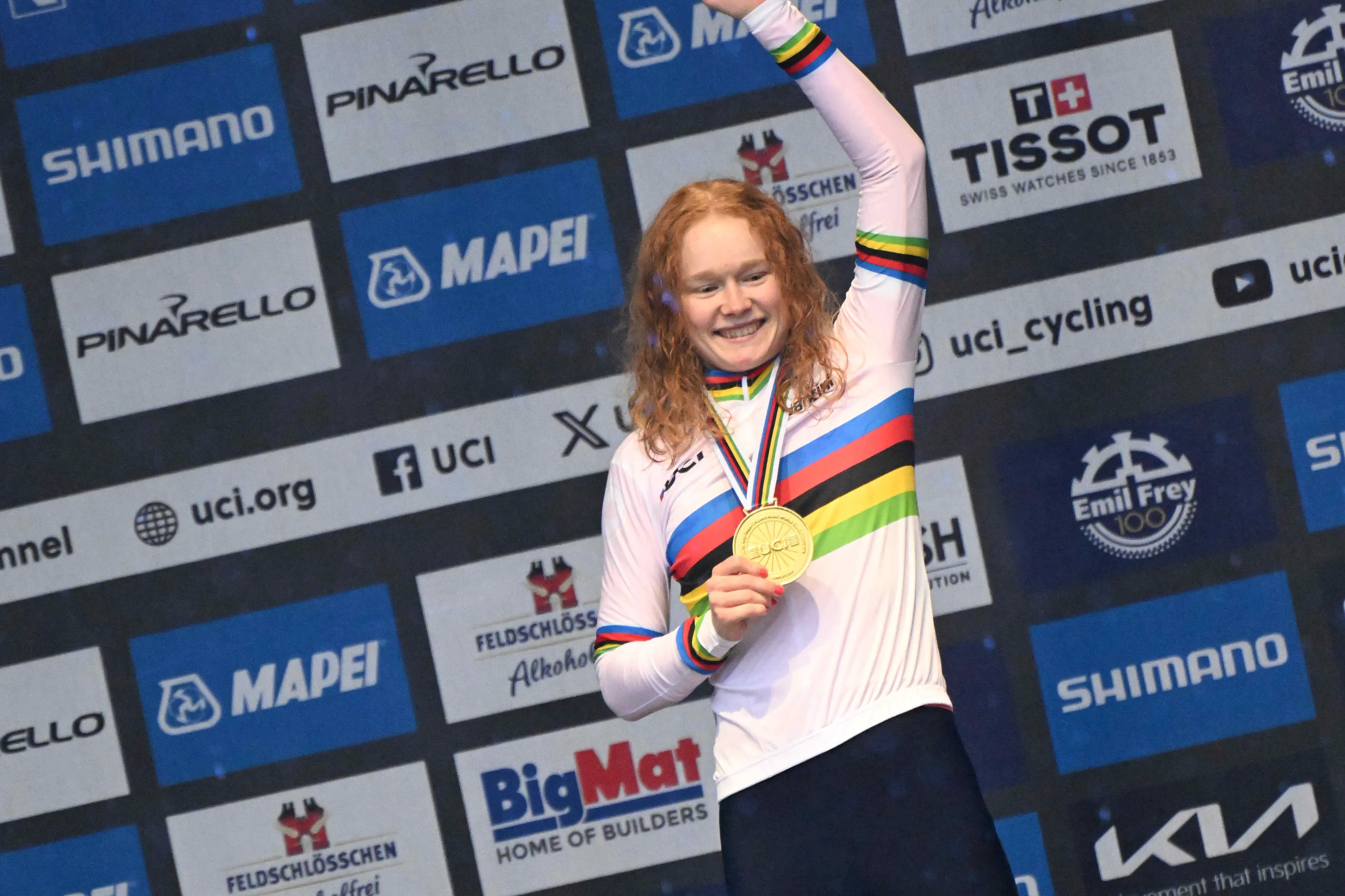 Pieterse rijdt met grote overmacht naar het goud, Alvarado pakt zilver en de verrassende Betsema wint brons