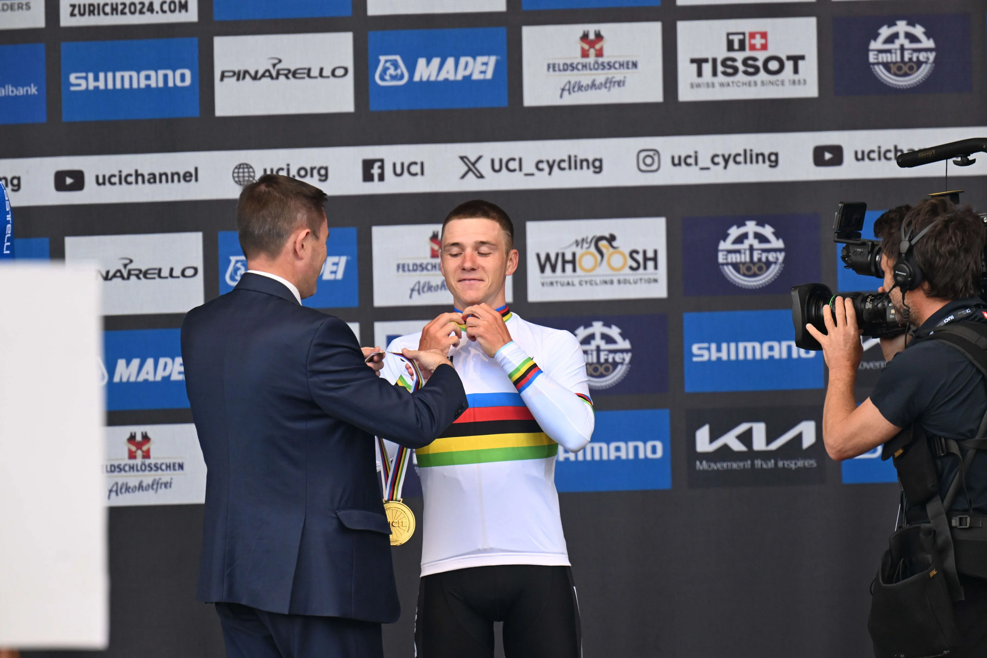 Programma en uitslagen WK wielrennen 2024 | Tijdritkampioenen elite bekend, maandag zijn de talenten aan de beurt