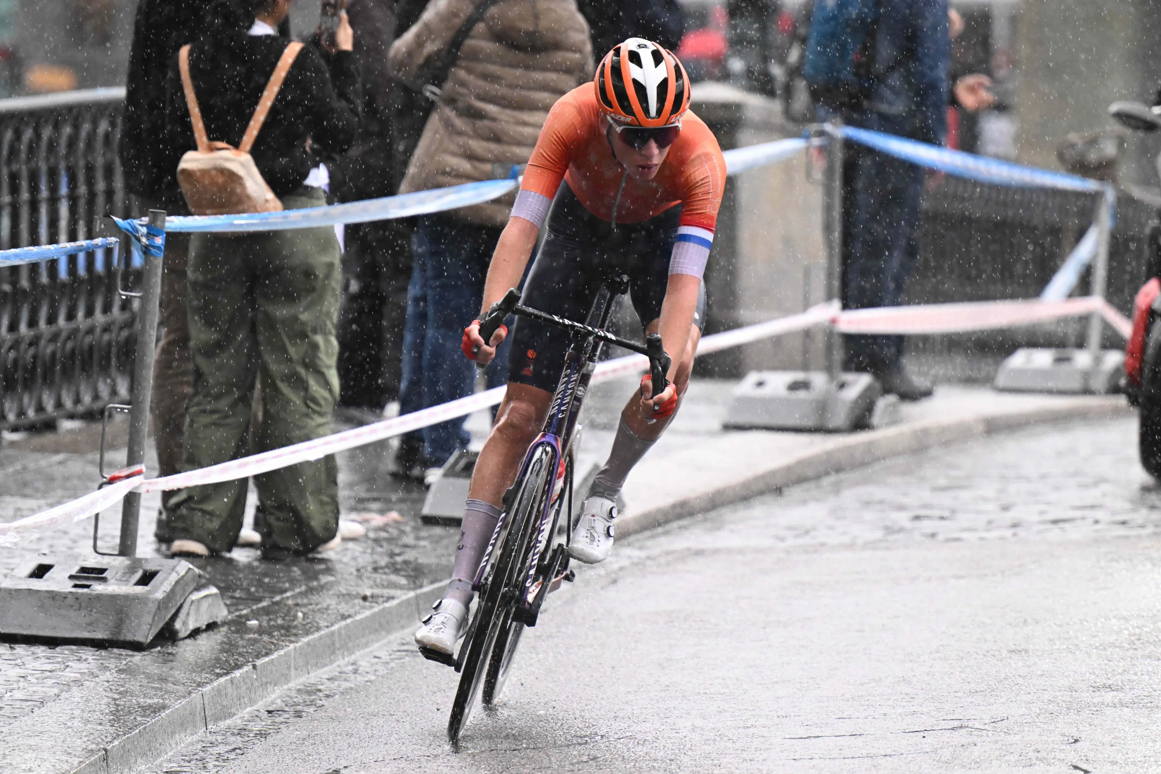 Vele vertrekkers bij Alpecin-Deceuninck maken ruimte voor promotie van 19-jarig toptalent Remijn