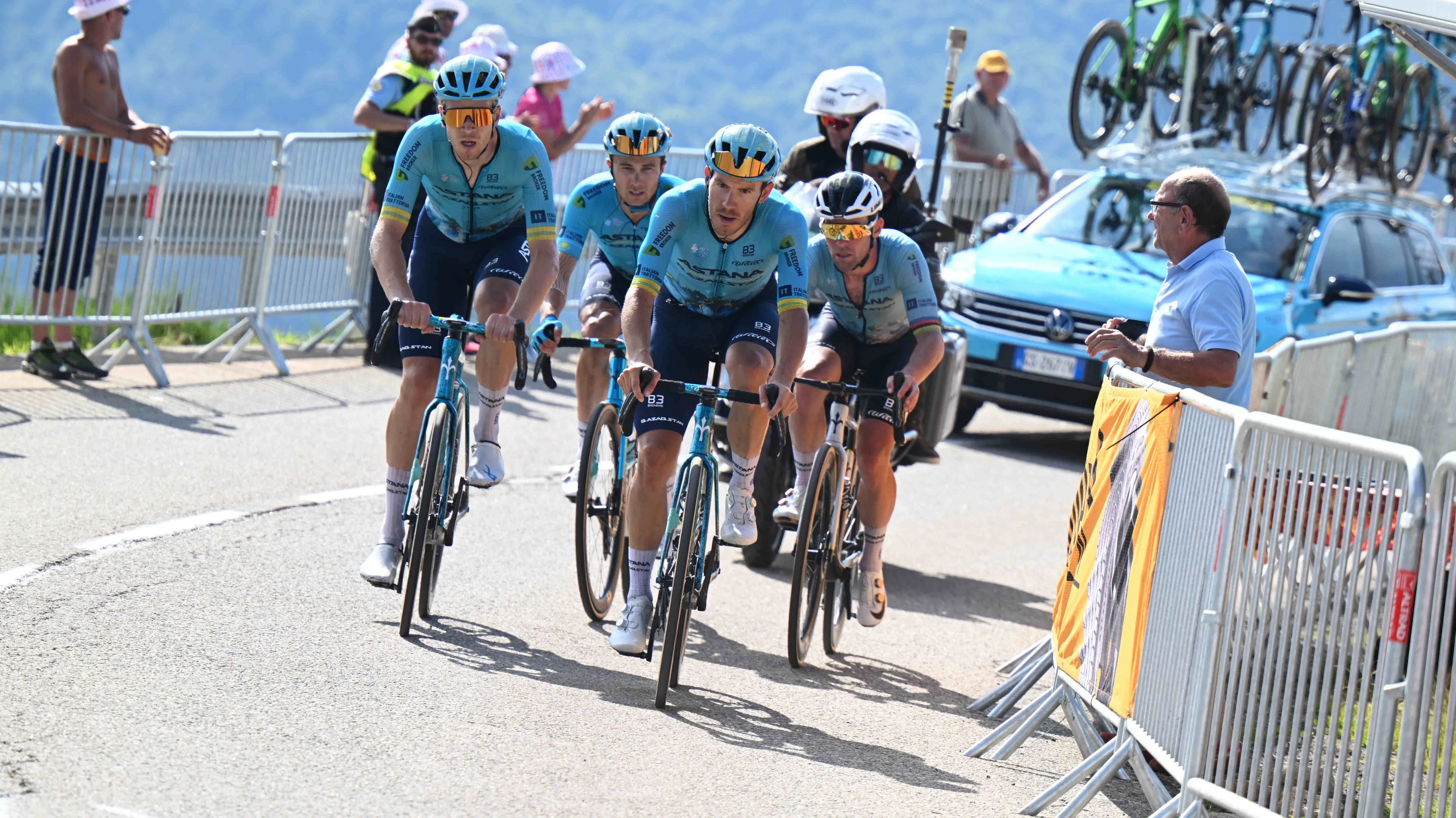 Astana Qazaqstan is currently missing from the list of WorldTour applications; Vinokourov provides an explanation