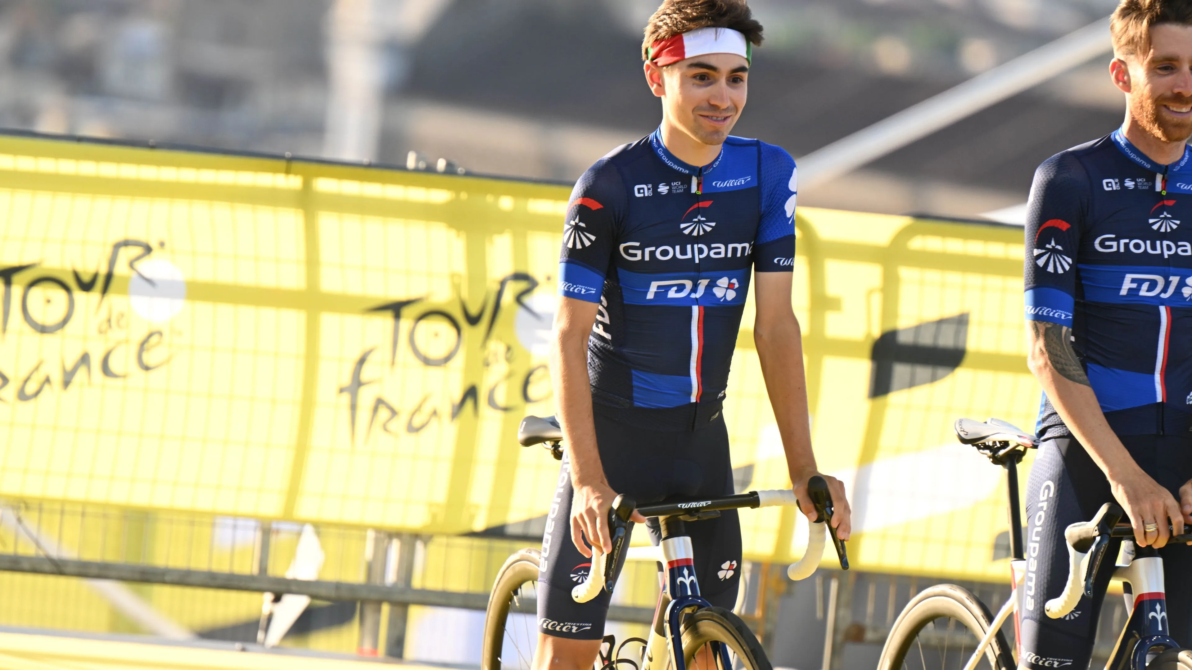Lenny Martinez swaps "unforgettable family" for Bahrain Victorious: "That's pretty unique in cycling"