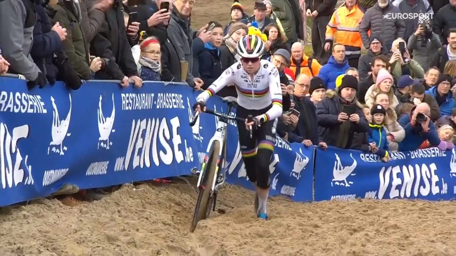 Sorry ladies, she's back: Van Empel talks about unexpected solo at 70 km/h, developing and winning World Cup while skipping Sardinia?