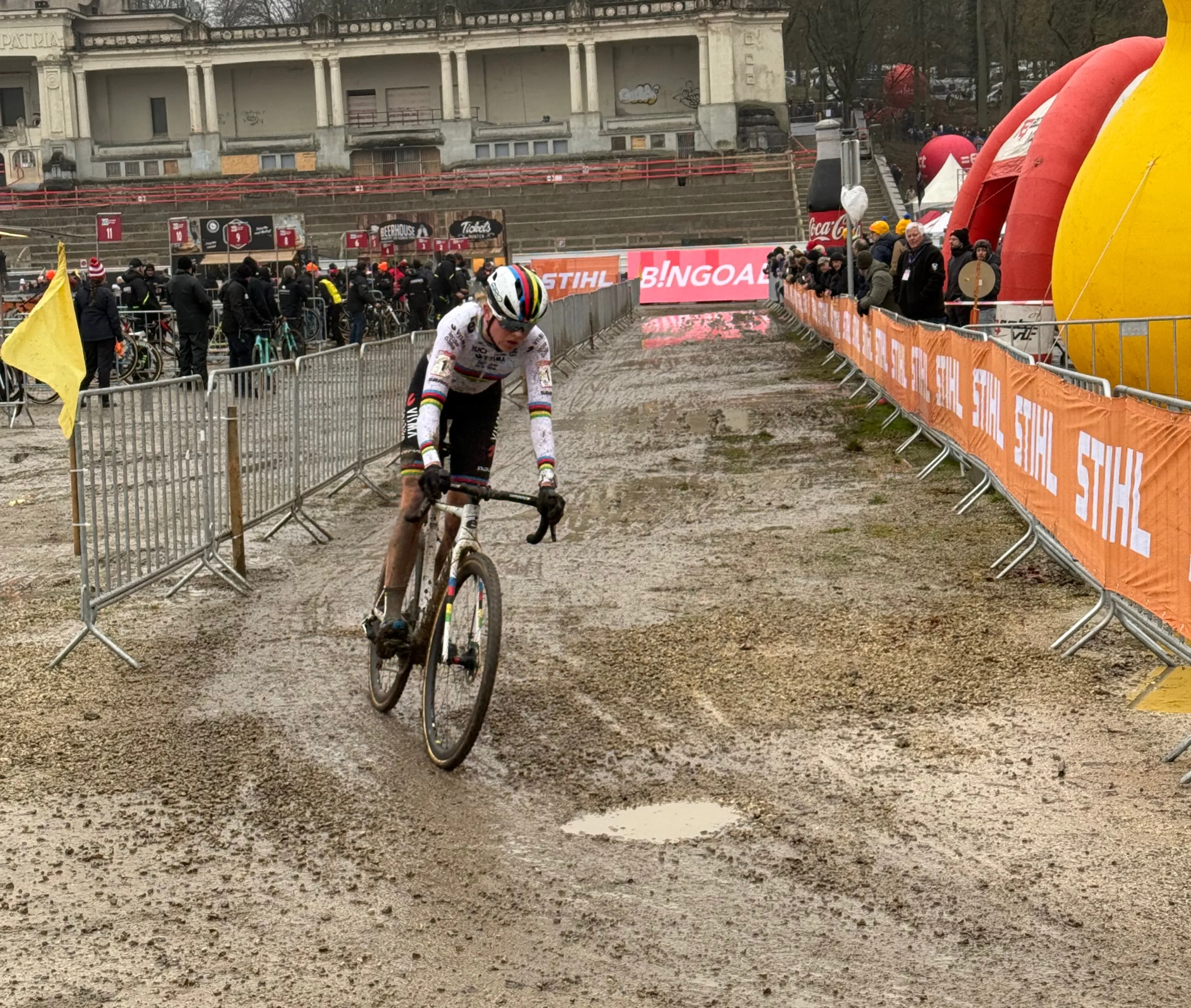 Voorbeschouwing WK veldrijden 2025 - elite vrouwen | Hollandse winterkost, of dan toch goulash?