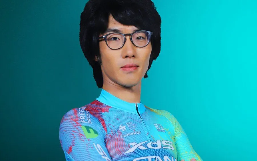 XDS Astana presenteert nieuwe Chinese aanwinst Su, daarvoor moest sprintbeer Syritsa echter worden gedegradeerd