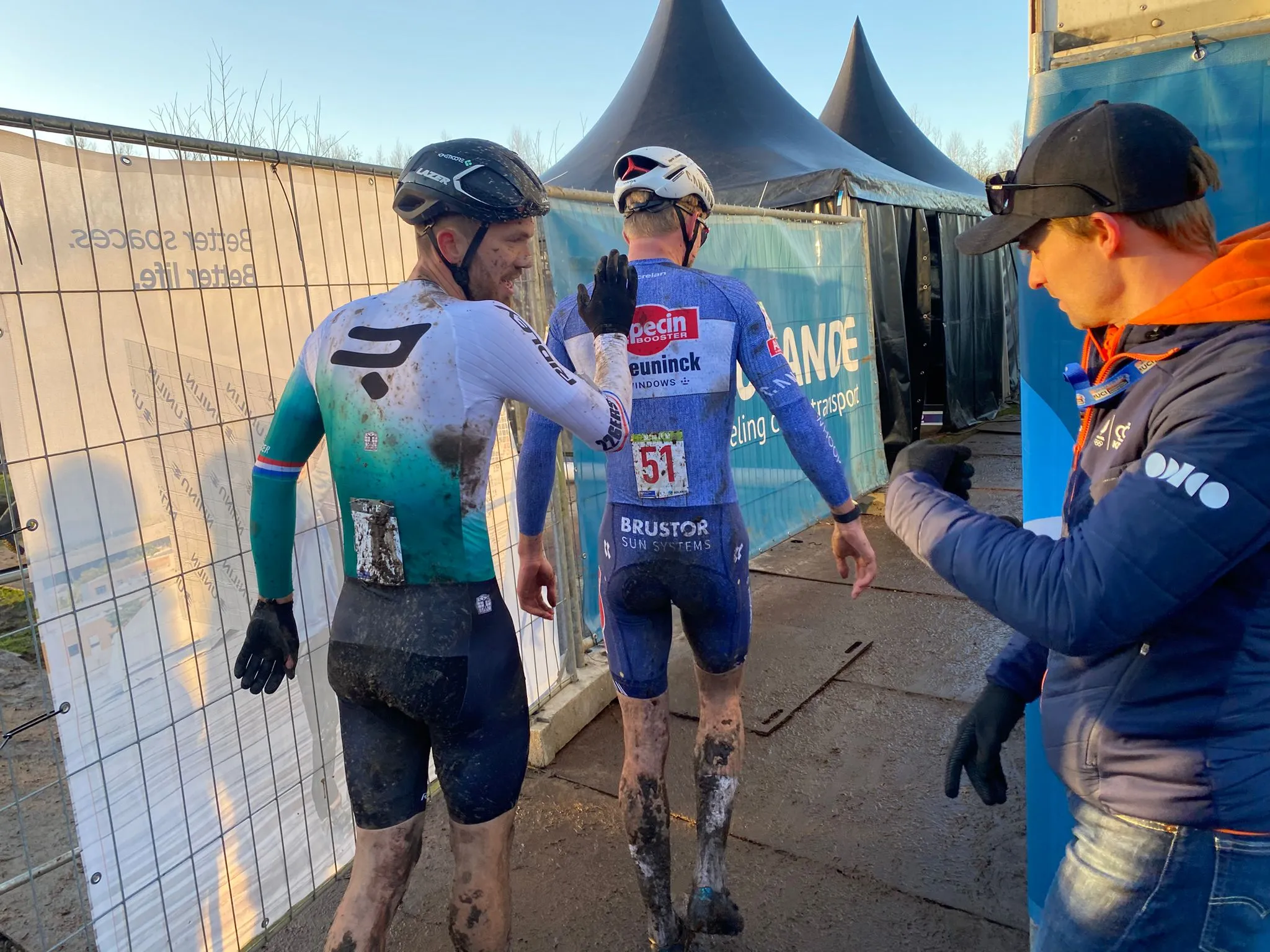 De Knegt neemt Nieuwenhuis mee naar Wereldbeker Benidorm, Del Grosso keert 'gewoon' terug bij beloften