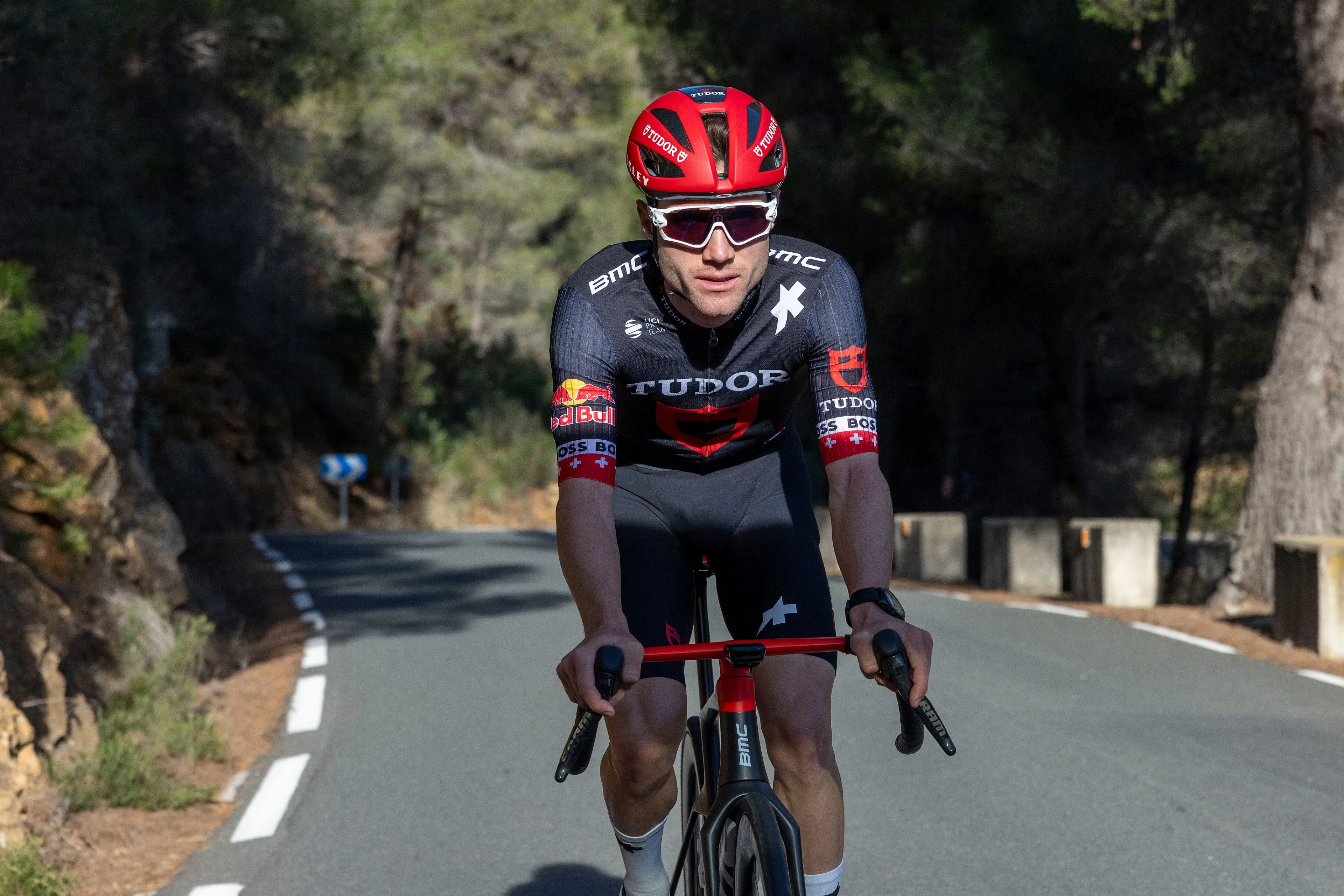 Hirschi says 'adieu' to the desert and 'bonjour' to Tour dreams at Tudor: "I'm coming into my best years"