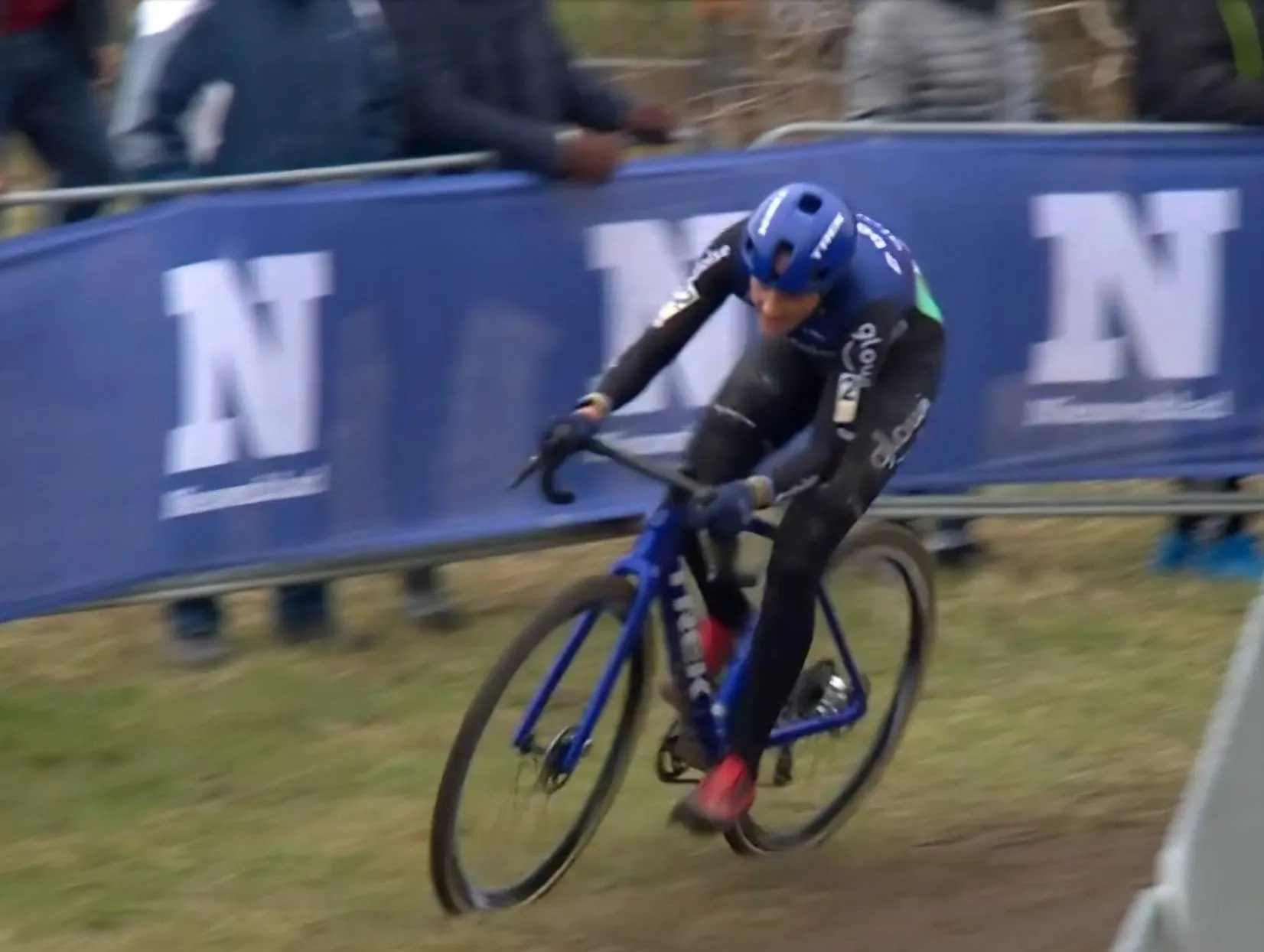 lucinda brand 67a79f7e906b7