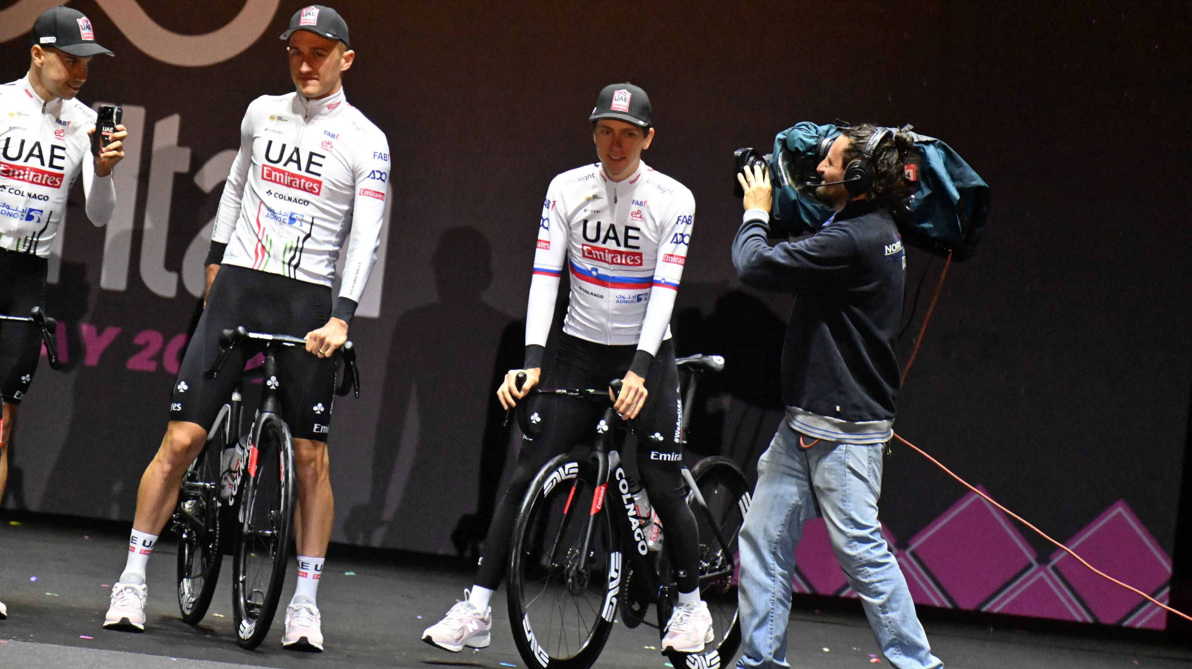 Vorig jaar 4e in Ronde van Vlaanderen, maar nu weer blind in het gareel - met ploeggenoten - voor hét grote doel