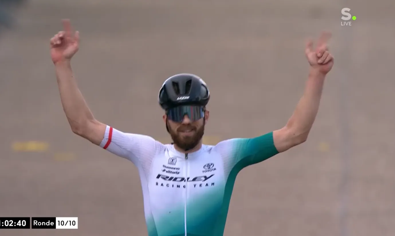 Oostmalle veroverd door Nederlanders: Nieuwenhuis soleert naar overwinning, Brand beste in afscheidswedstrijd Cant