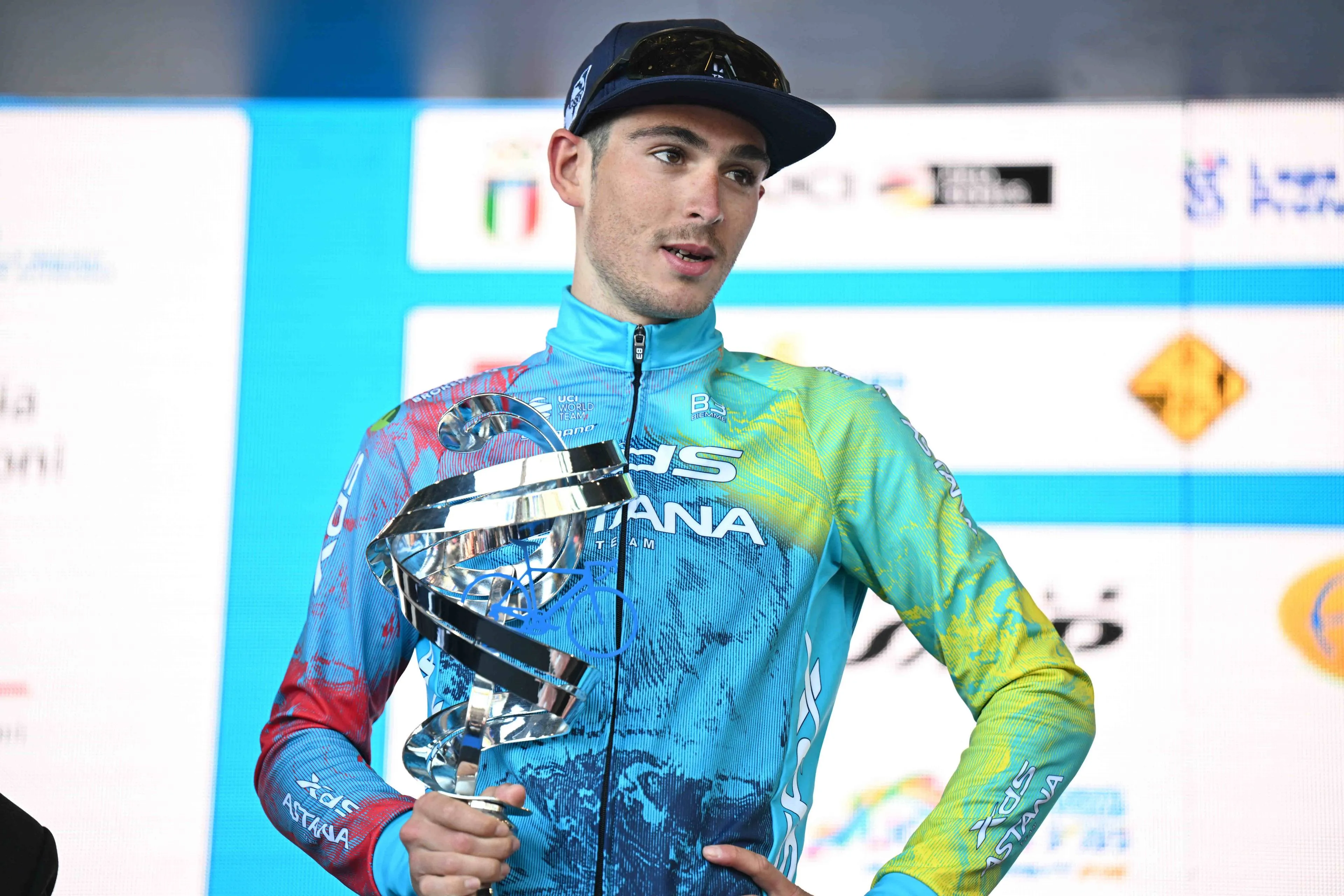 Ketchupflestheorie in volle glorie bij Astana: is Christian Scaroni grote outsider voor Pogacar in Strade Bianche?