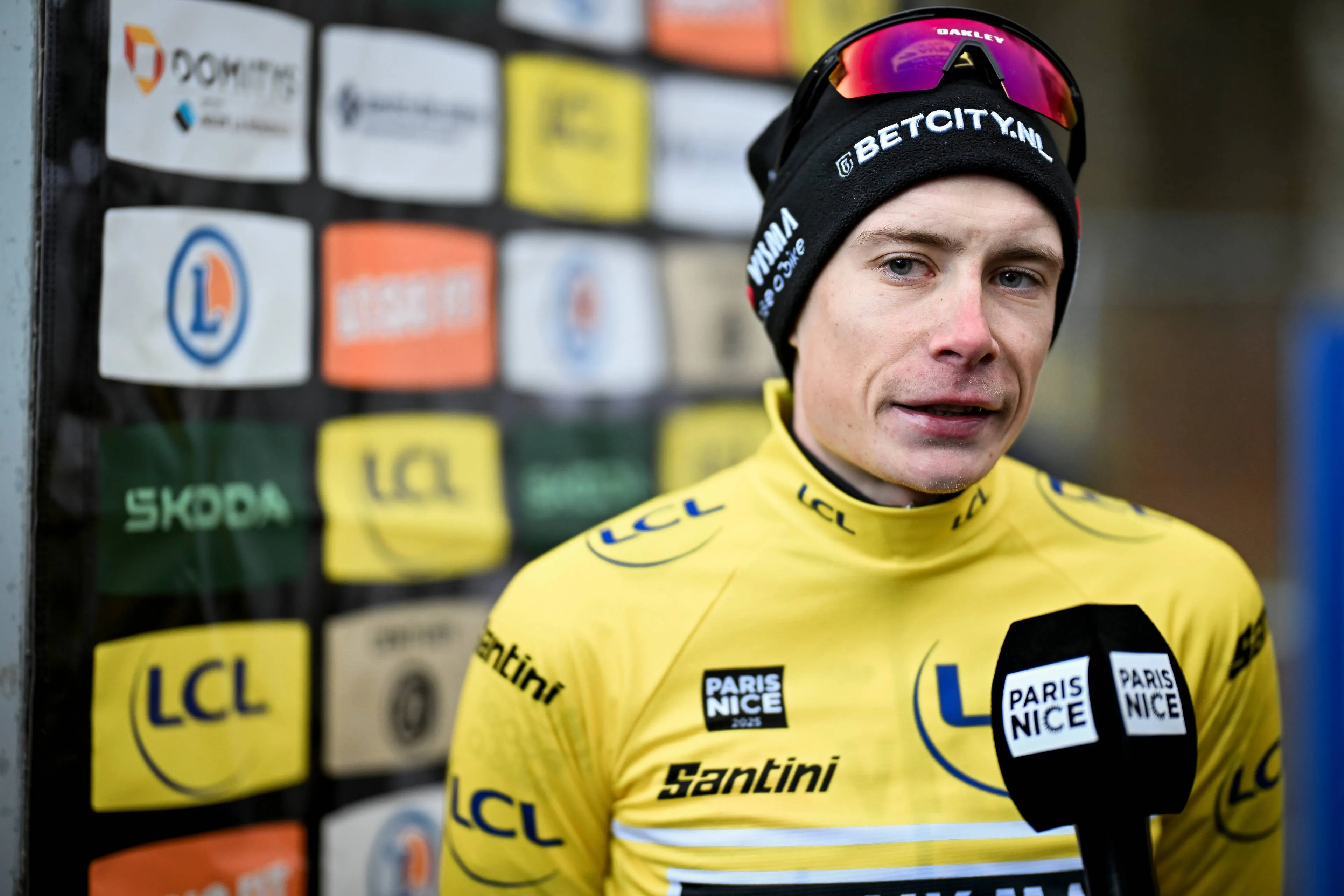 Gilbert doesn't spare Vingegaard: "He tried to hide behind others, as always"