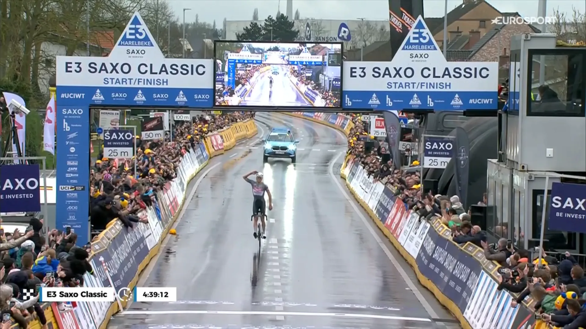 Van der Poel crushes competition for second year in a row in E3 Saxo Classic and sends warning to Pogacar with monster solo