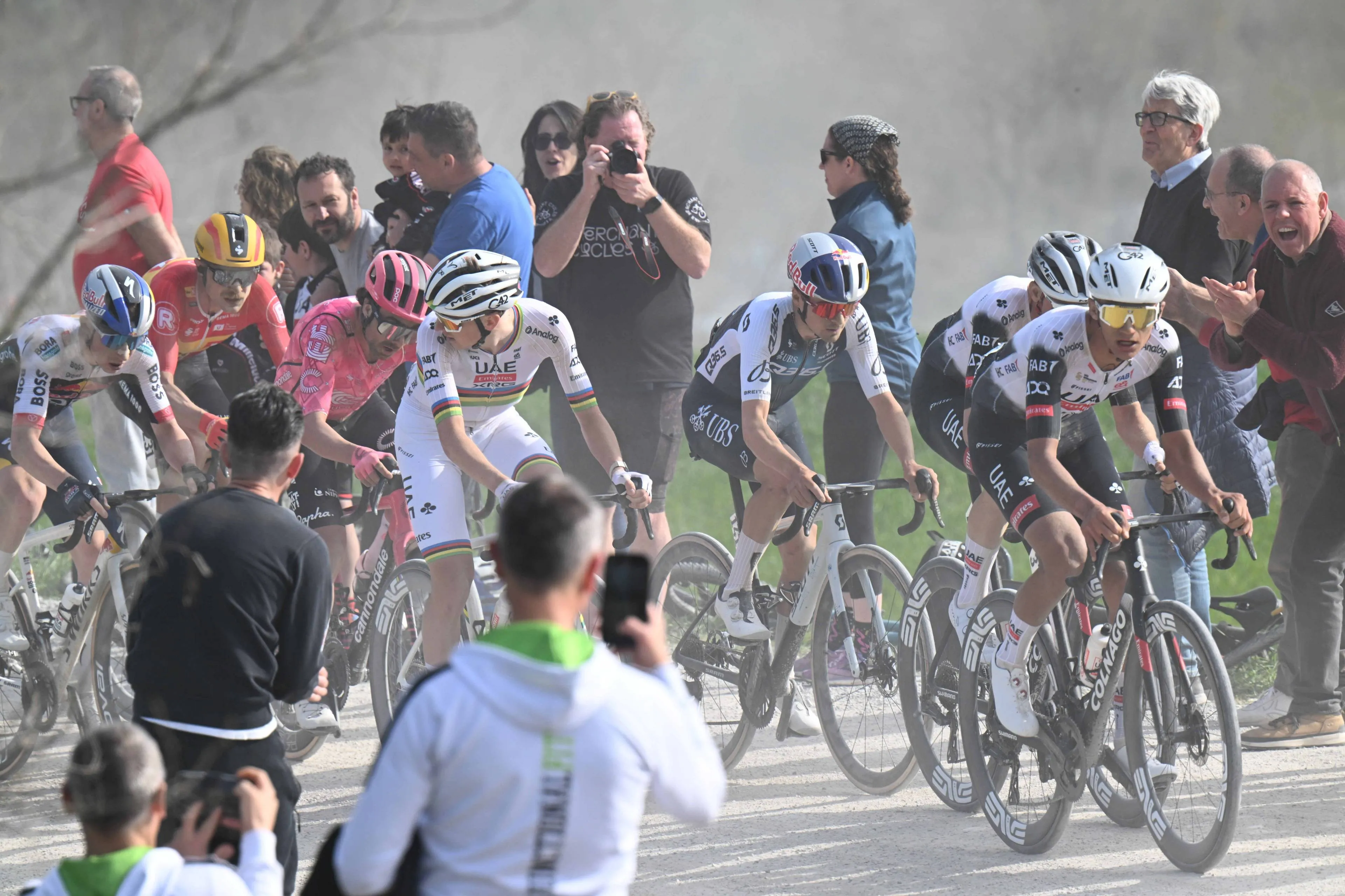 UCI pakt uit met flinke regelwijzigingen: kleinere versnellingen, Wildcard-nieuws en puntensysteem op de schop