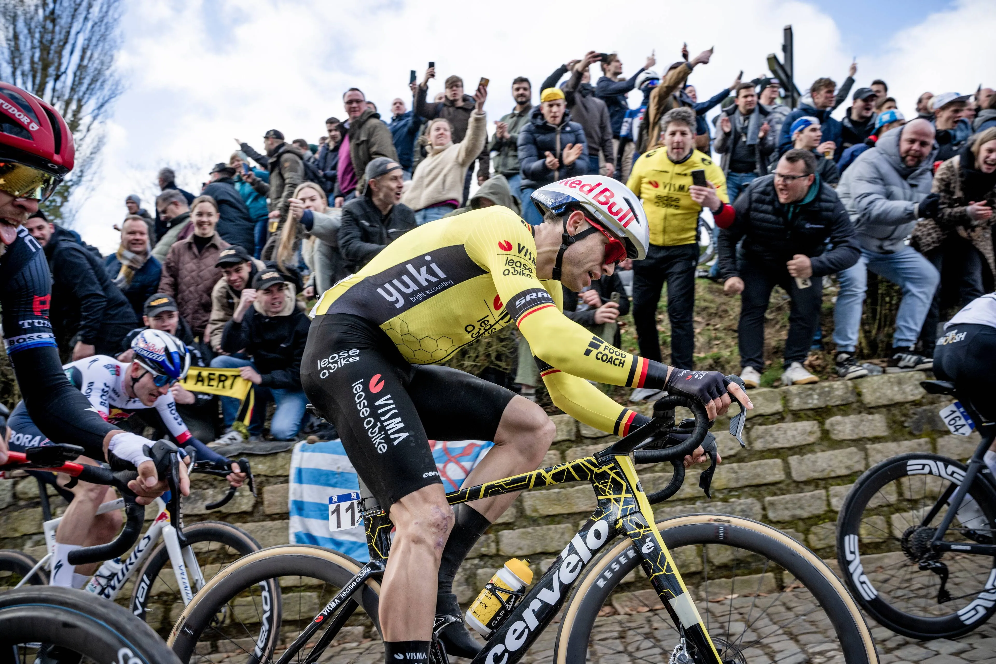 Without Pogacar, focus shifts to Van Aert and Visma | Lease a Bike: "It affects the race"