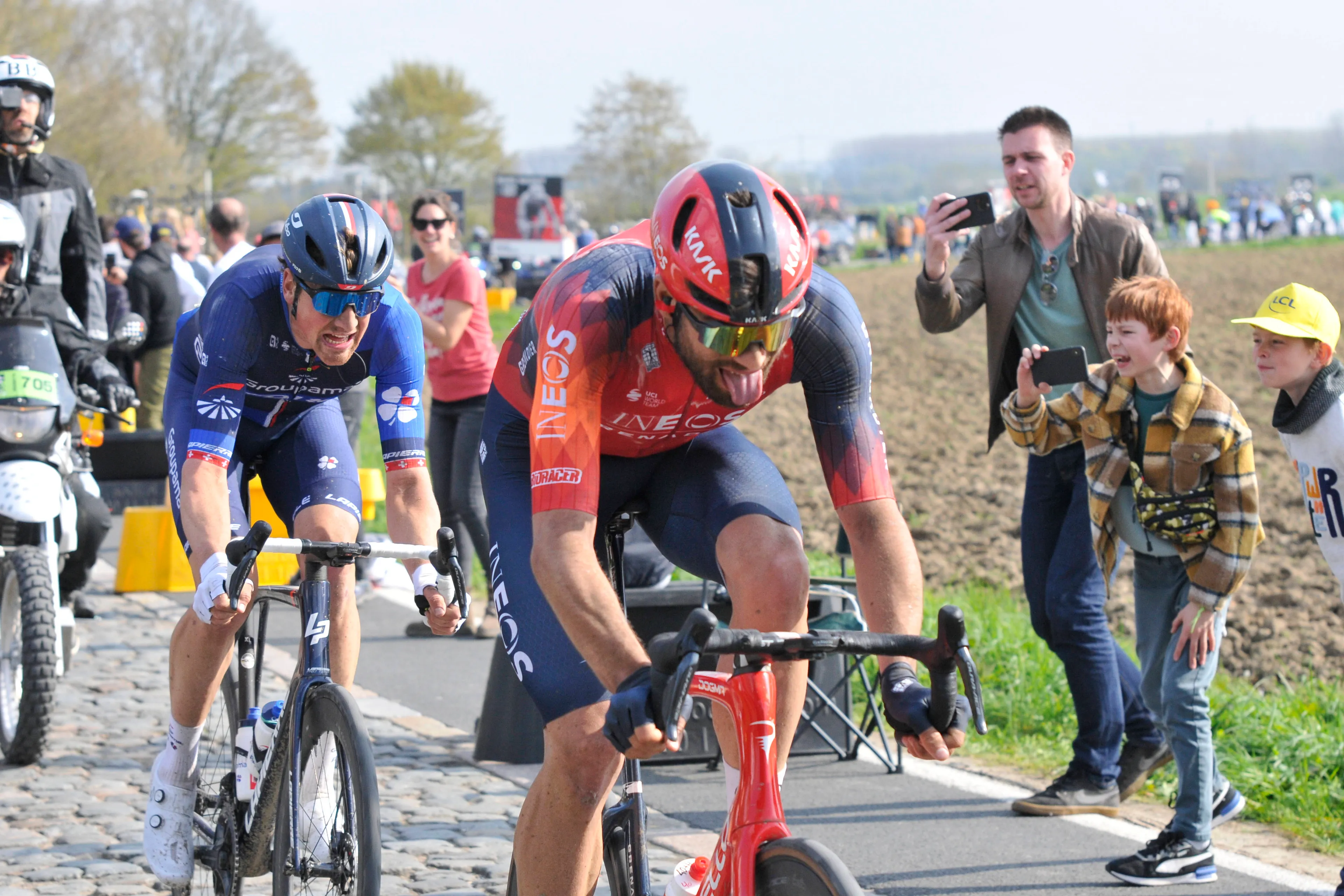 Van Hooydonck does not consider van der Poel, van Aert or Pogacar to be favorites for Roubaix: “He's a truck on cobblestones"