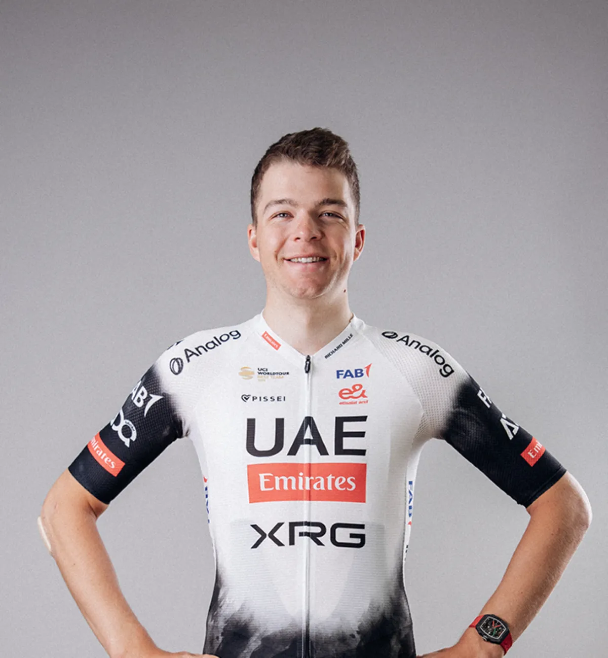While everyone watches Pogacar, teammate with "super legs' hopes to capitalize: "Tadej is the priority, but I can win too"