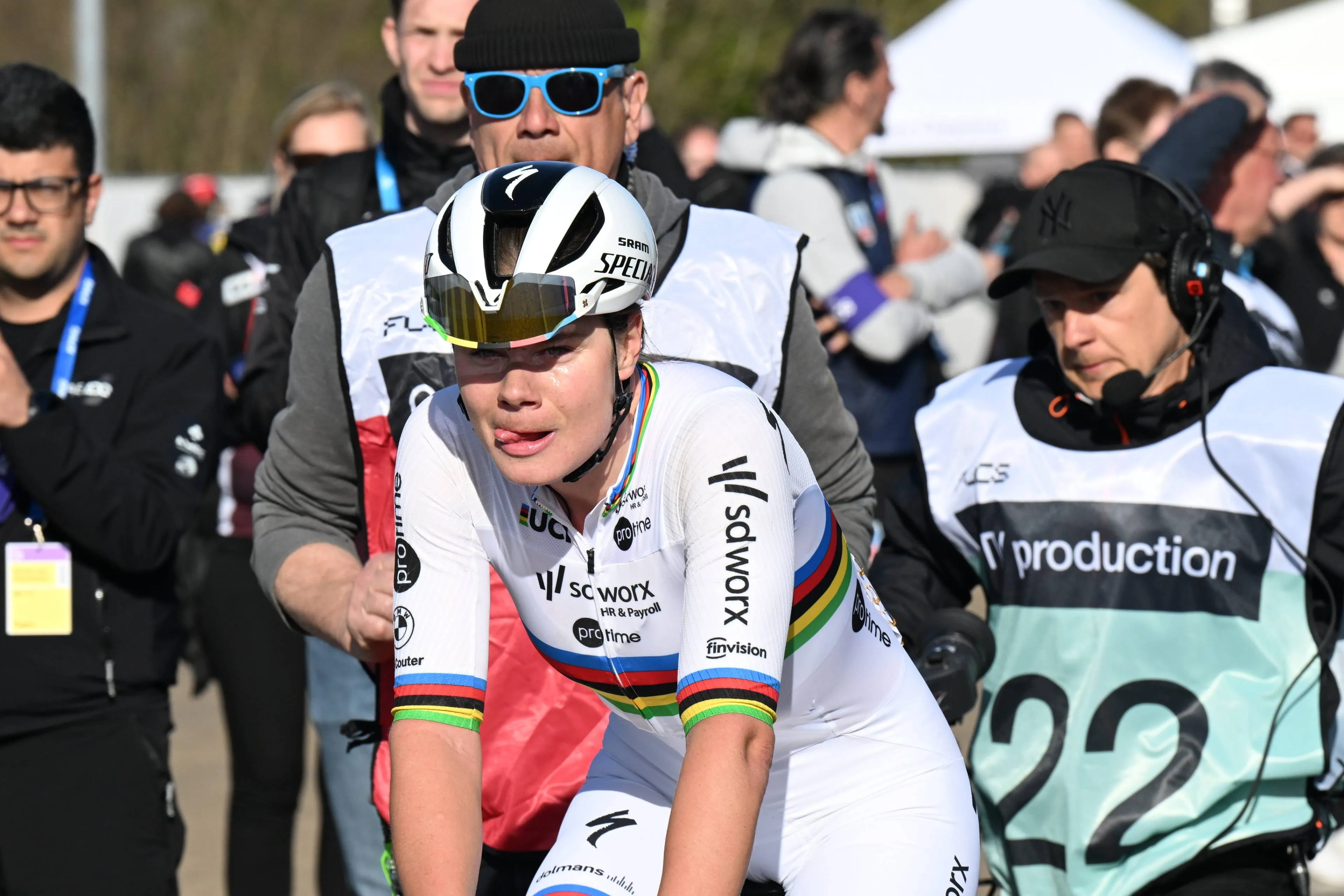 Anna van der Breggen neemt het op voor ploeggenote Kopecky: 'Het is beter dat ze nu even geen interviews doet'