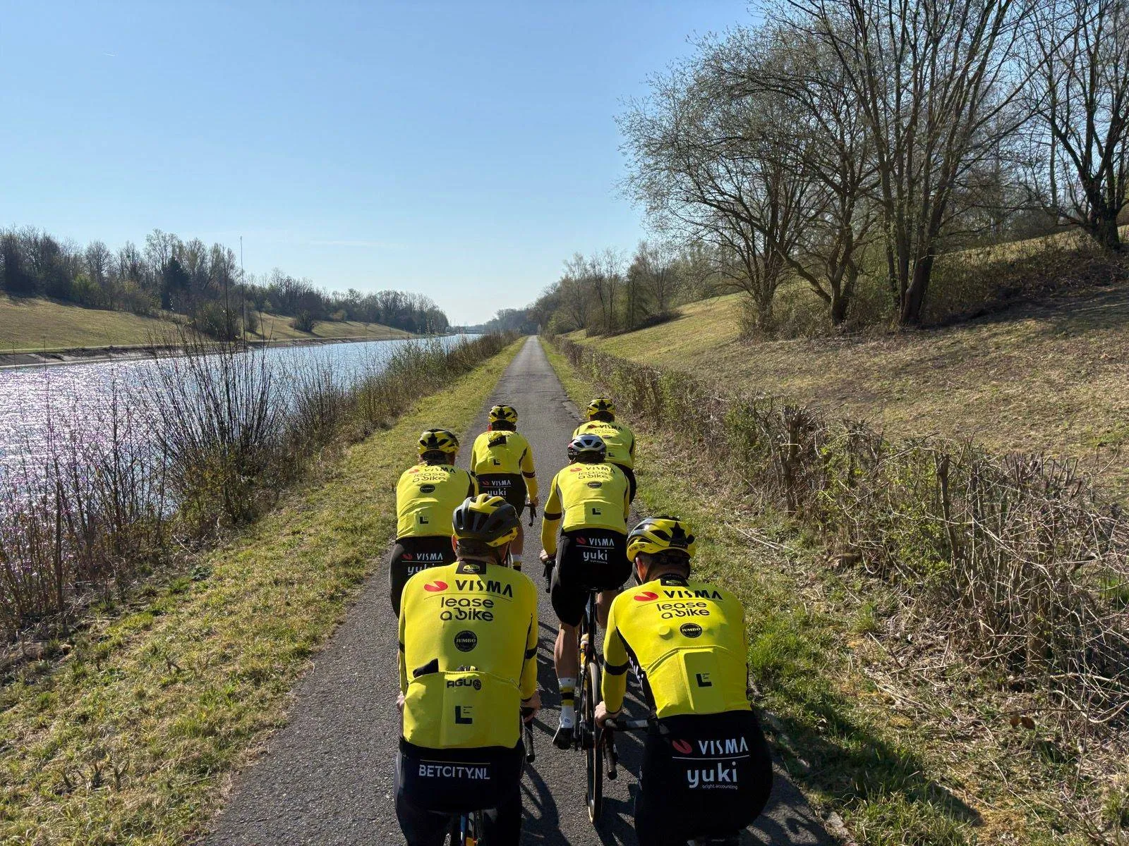 Wout van Aert back on Strava after tough day and shares remarkable Dwars door Vlaanderen sprint data
