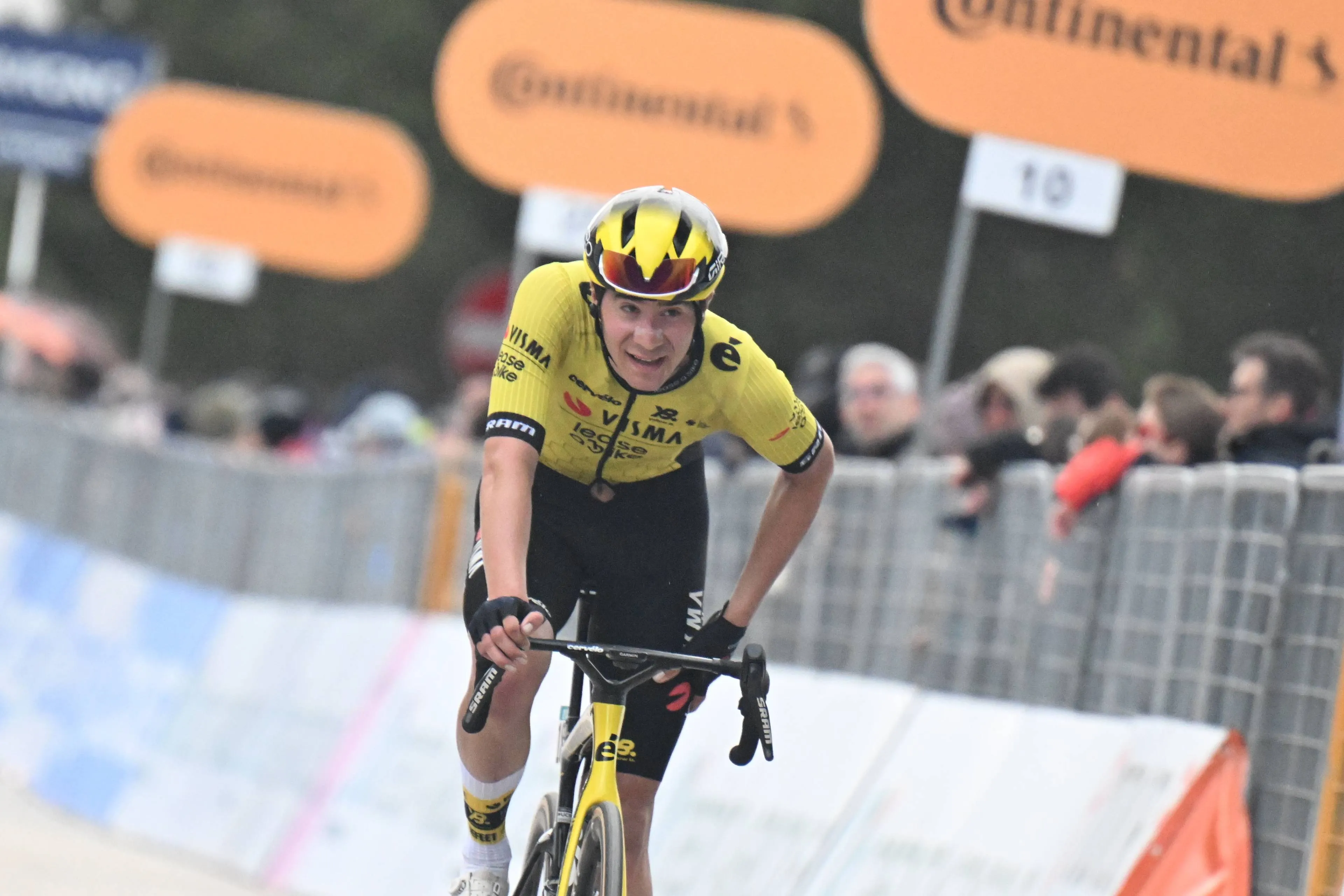 🎥 Out of the spotlight but not forgotten: Visma talent quietly working on comeback in the mountains