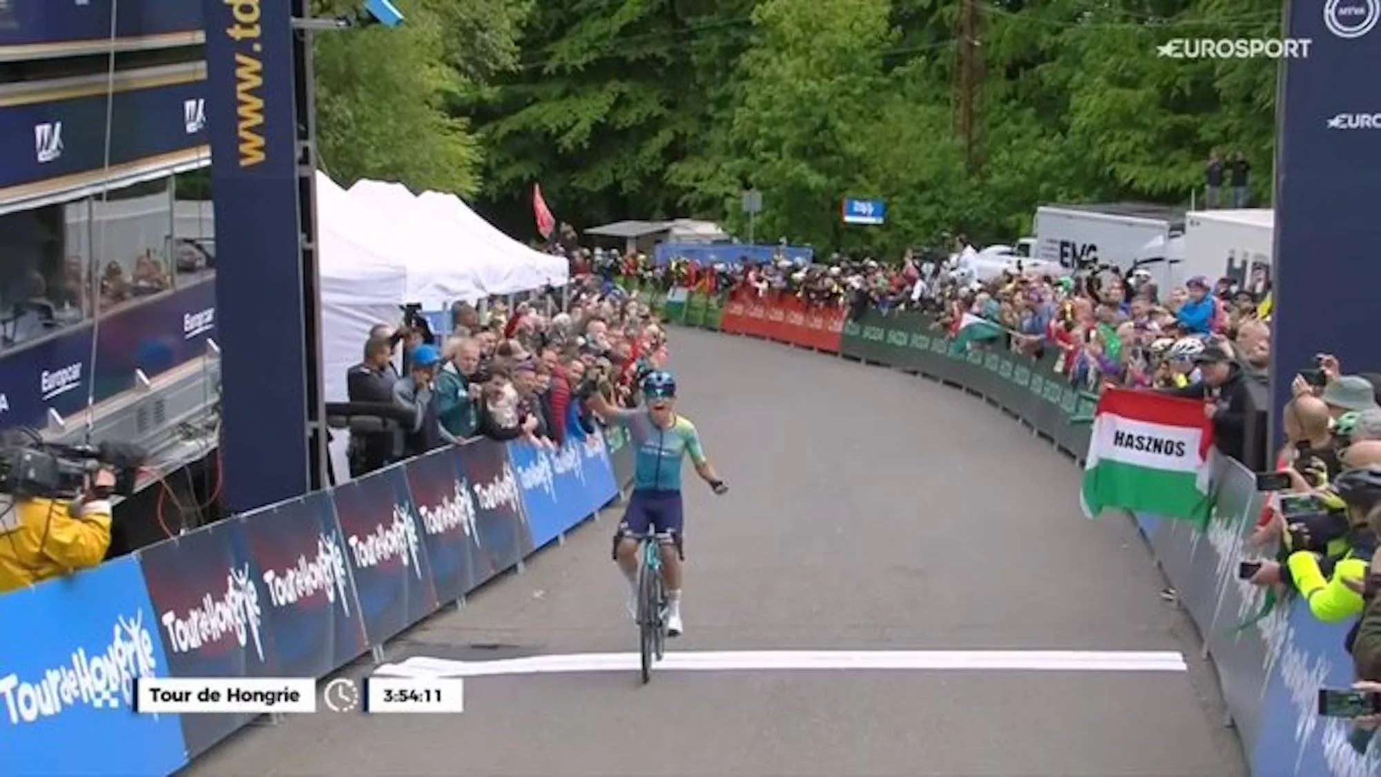 De man in vorm slaat weer toe! López is op Hongaarse slotklim de sterkste en wint de derde etappe van de Ronde van Hongarije