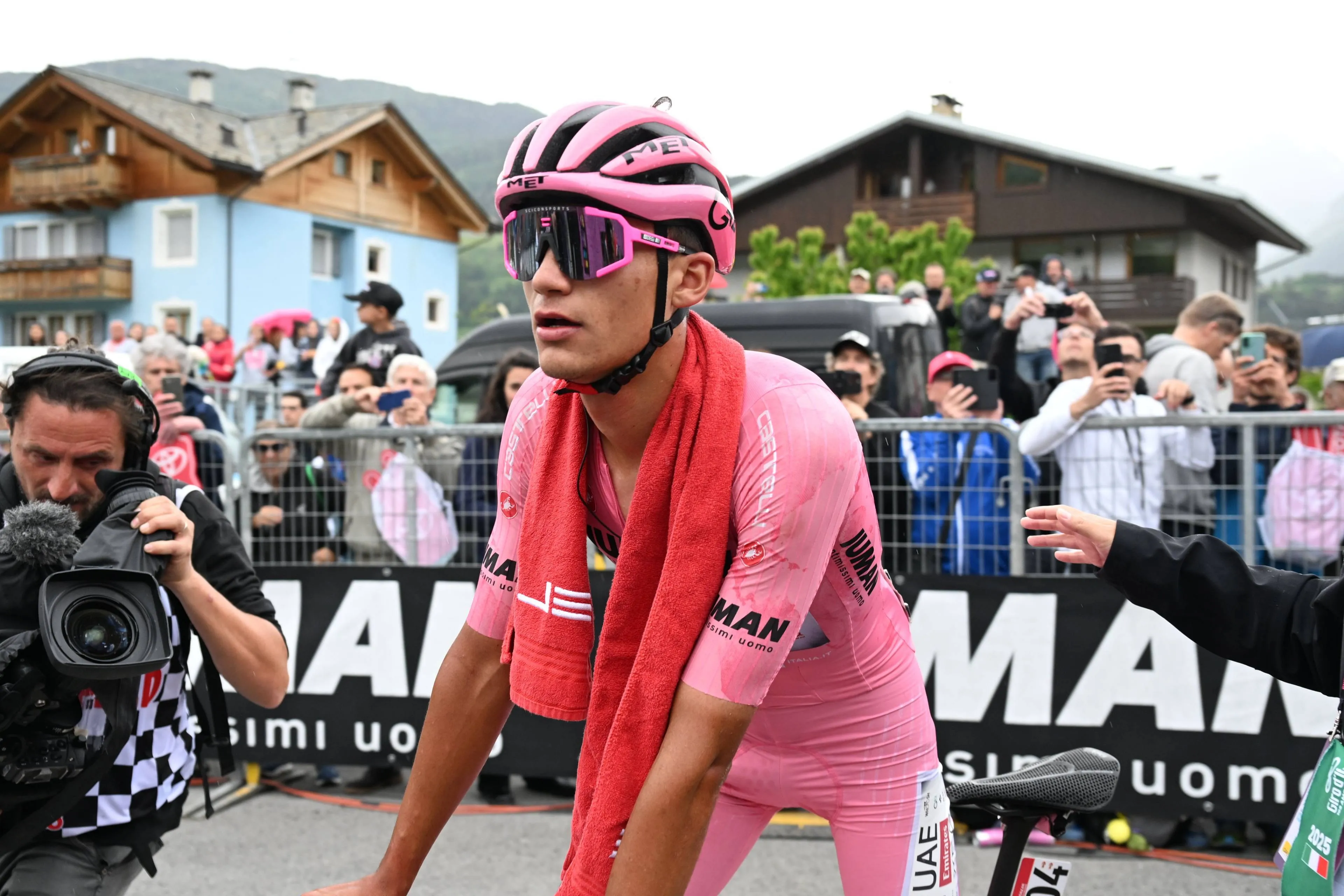 Pogacar, Philipsen en ook Del Toro: makelaar Carrera ziet Mexicaan de Giro winnen: 'Tadej zei al dat hij amazing was'