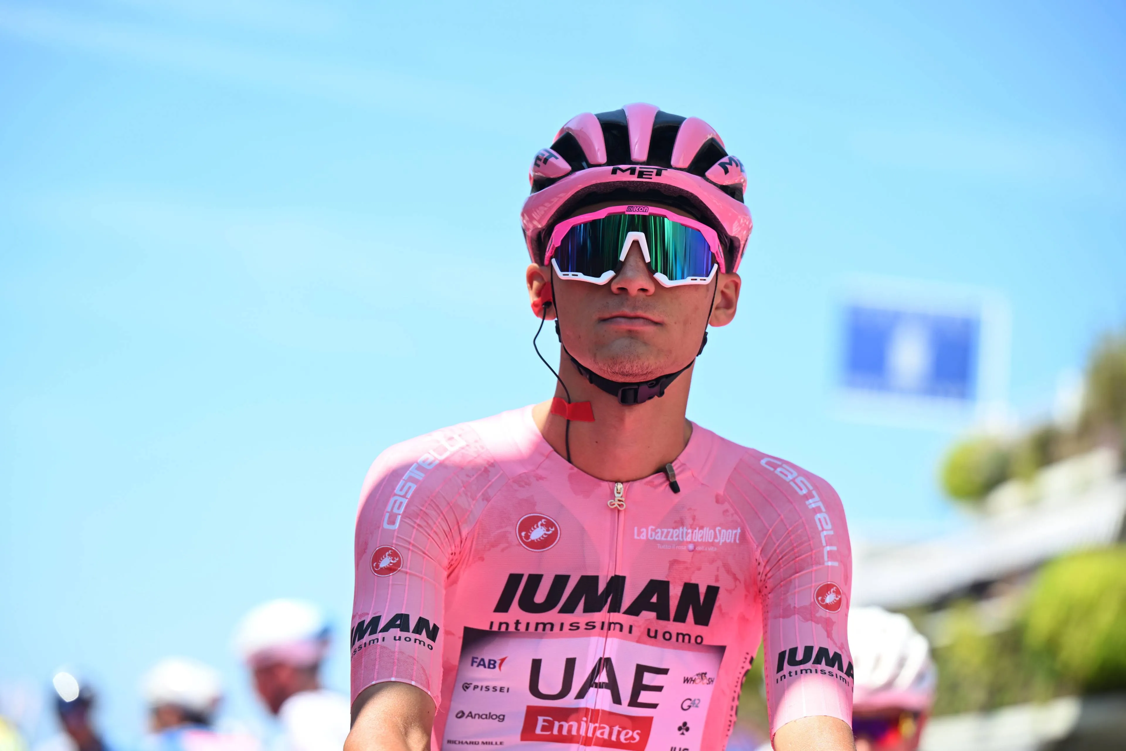 Classifications Giro d'Italia 2025 | Del Toro strengthens overall lead, Carapaz up to sixth and Fortunato solid in the mountains jersey