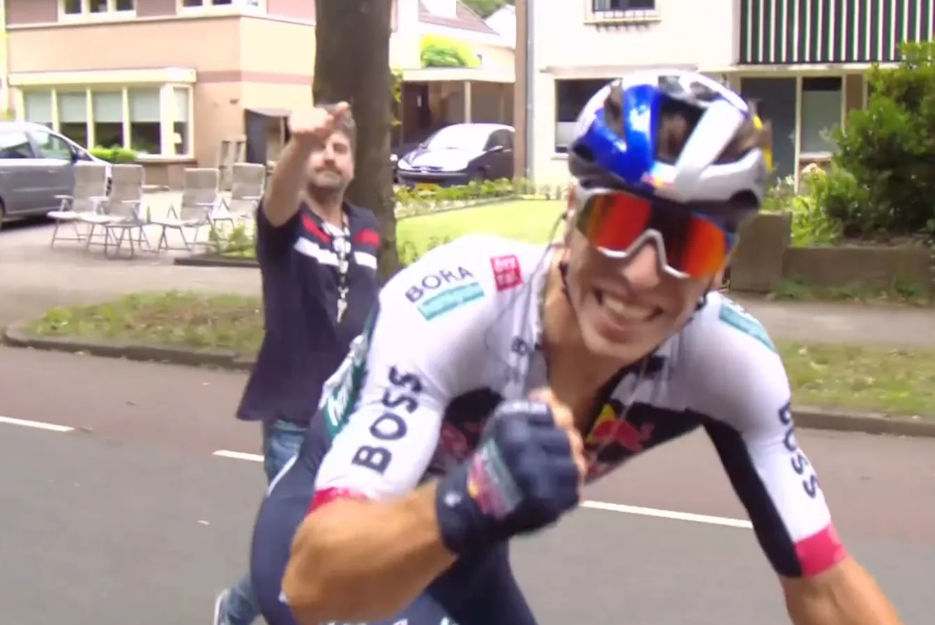 Van Poppel stunt met Nederlandse titel: 'Ze zeggen vaak als je vader wordt dan vlieg je, en dat klopt'