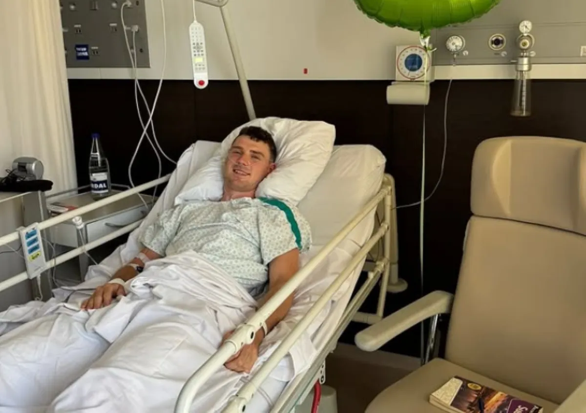 Operatie David Dekker succesvol verlopen: 'Voel me na nacht op IC beter, maar pijn blijft een uitdaging'