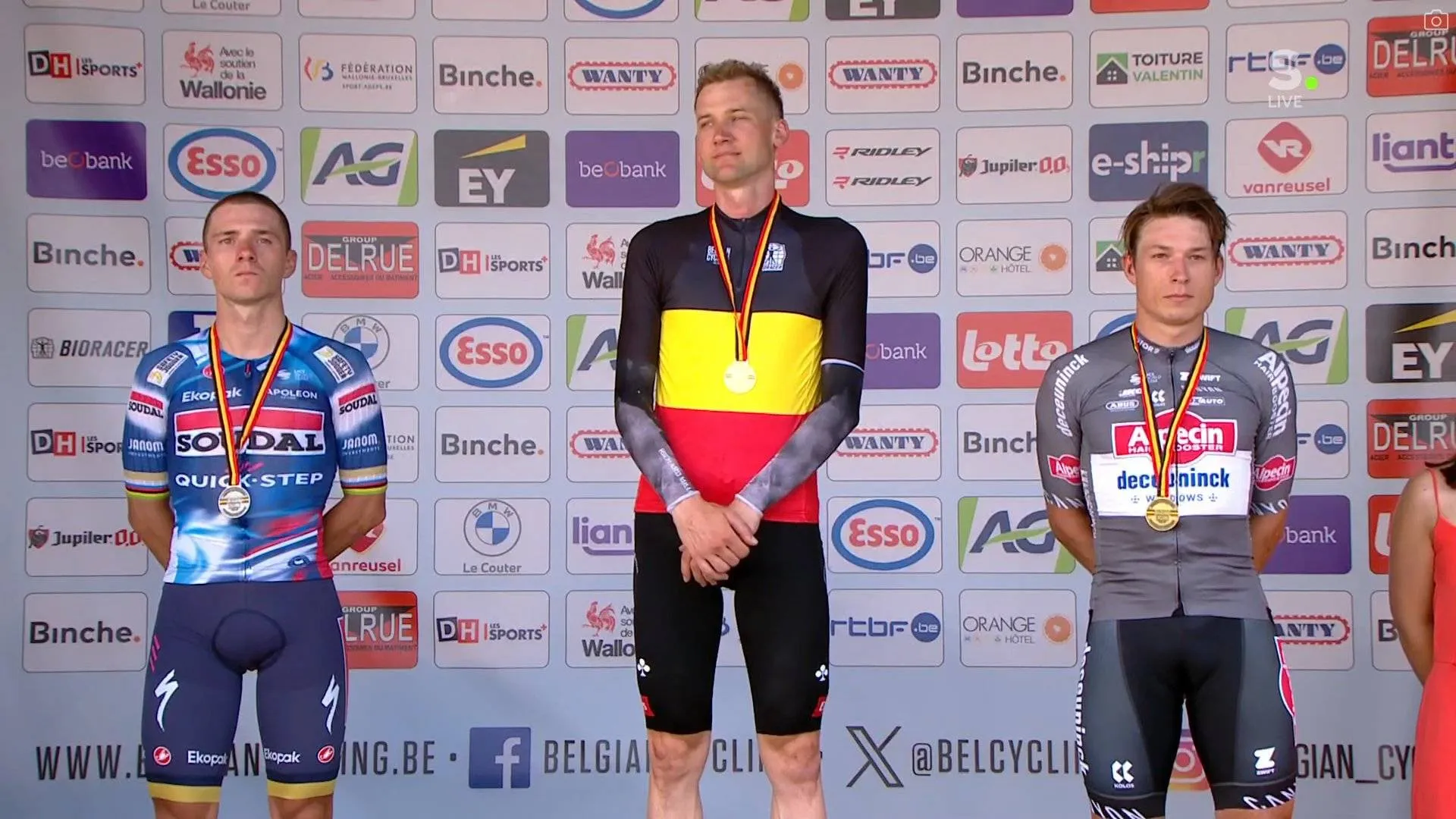 Concurrentie krijgt volle laag van Evenepoel, die volgens BK-kampioen Wellens de beste was: 'Zo win je nooit een koers'