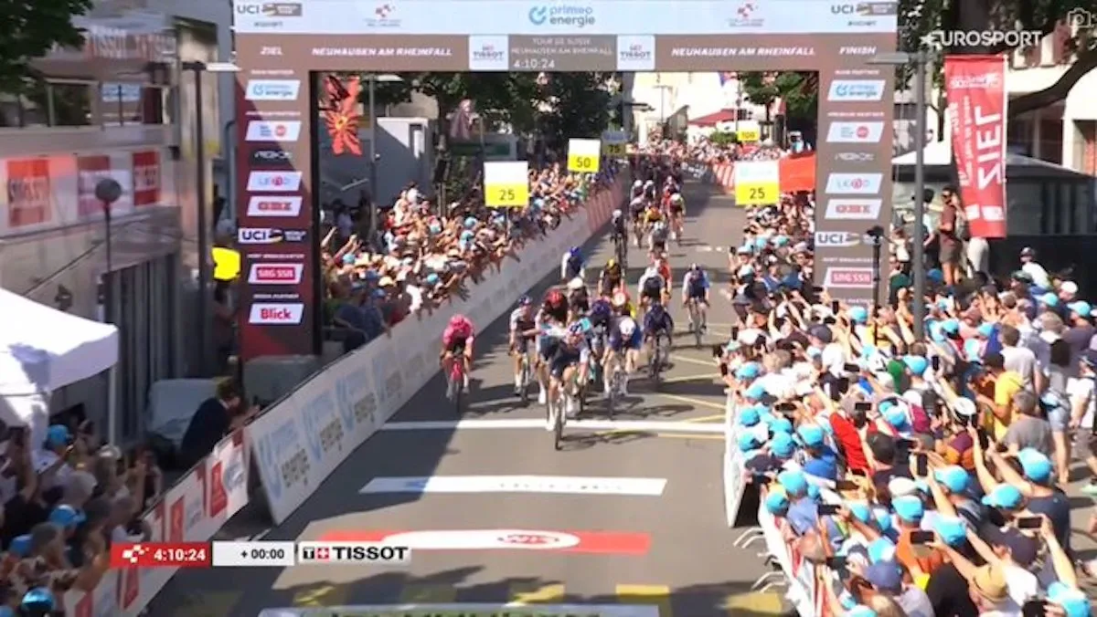 Na geweldige lead-out van Van Poppel benut Meeus enige sprintkans in Ronde van Zwitserland