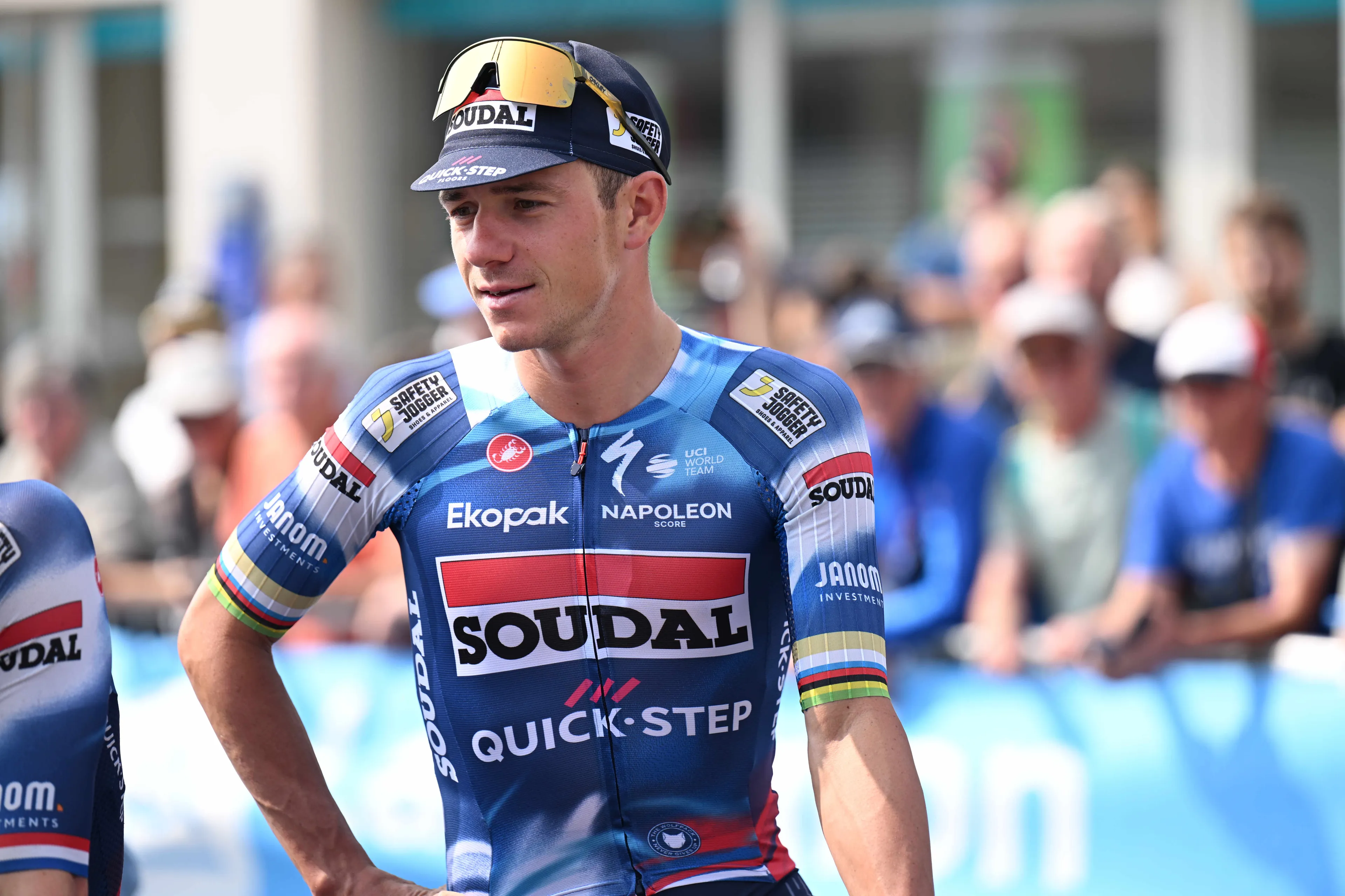 'Niet panikeren' en 'er is nog tijd' voor Soudal Quick-Step en Evenepoel: 'Binnen drie, vier weken onze voet naast die andere twee'