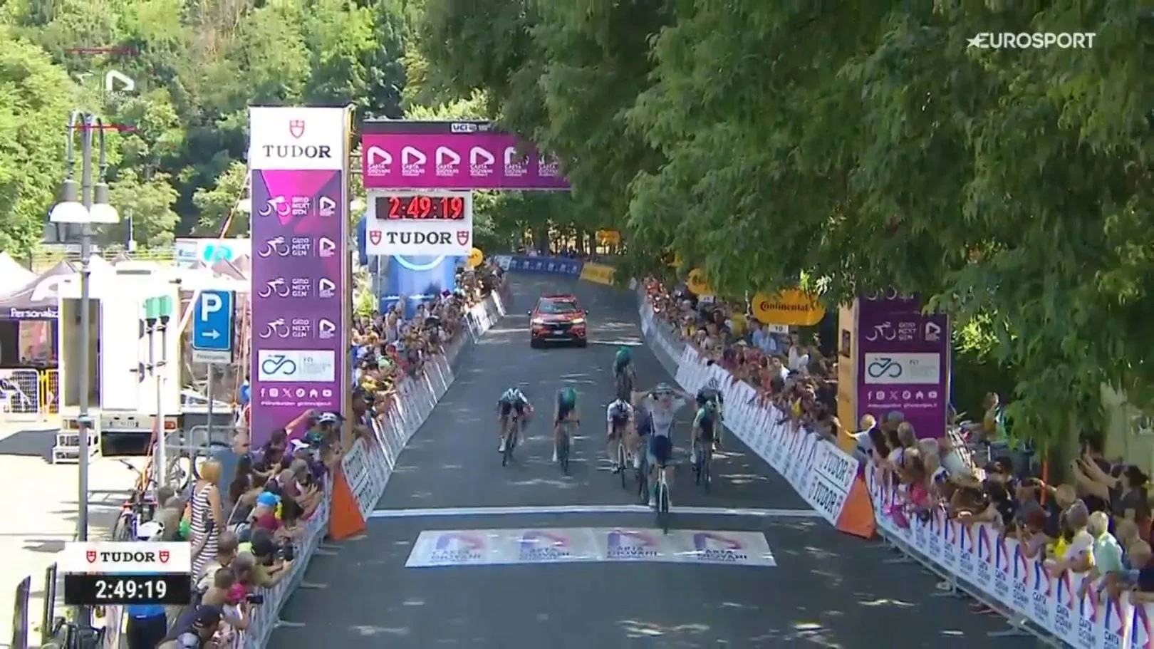 Ier Dunwoody schenkt Bahrain-opleidingsploeg zege in Giro NextGen, Garcia Pierna wint in Occitanie