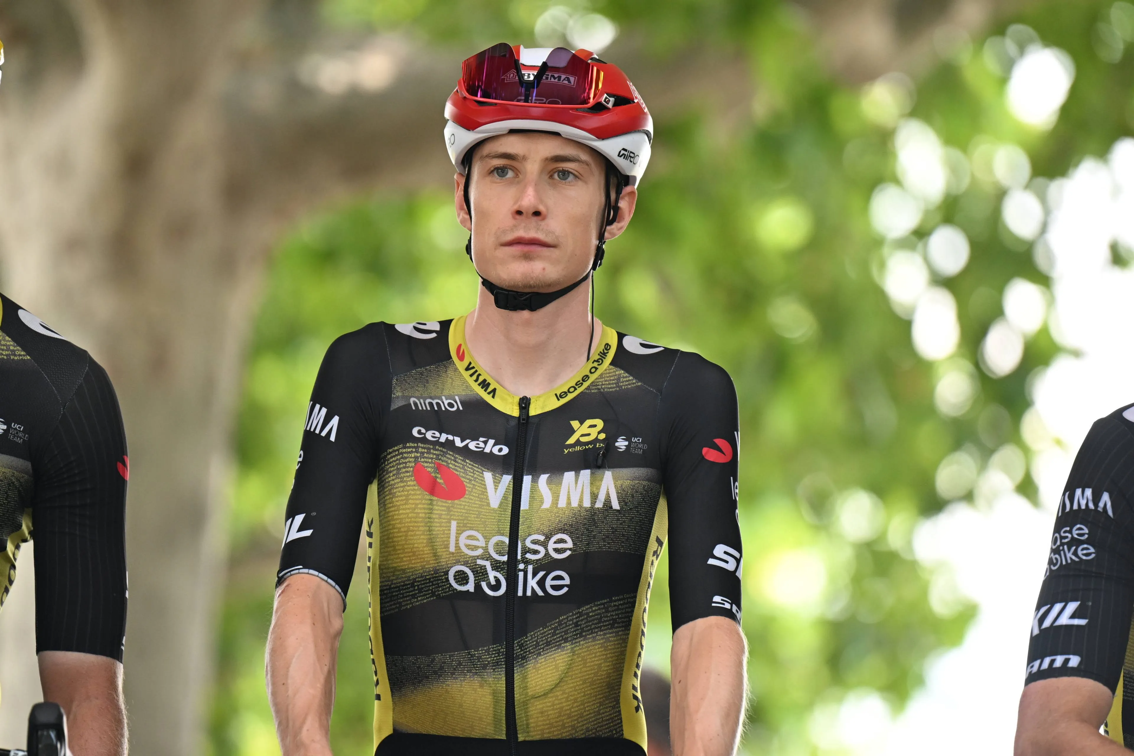 Vingegaard’s final weekend plans don’t sit well with Riis: "Never heard of the Tour's runner-up acting like this"