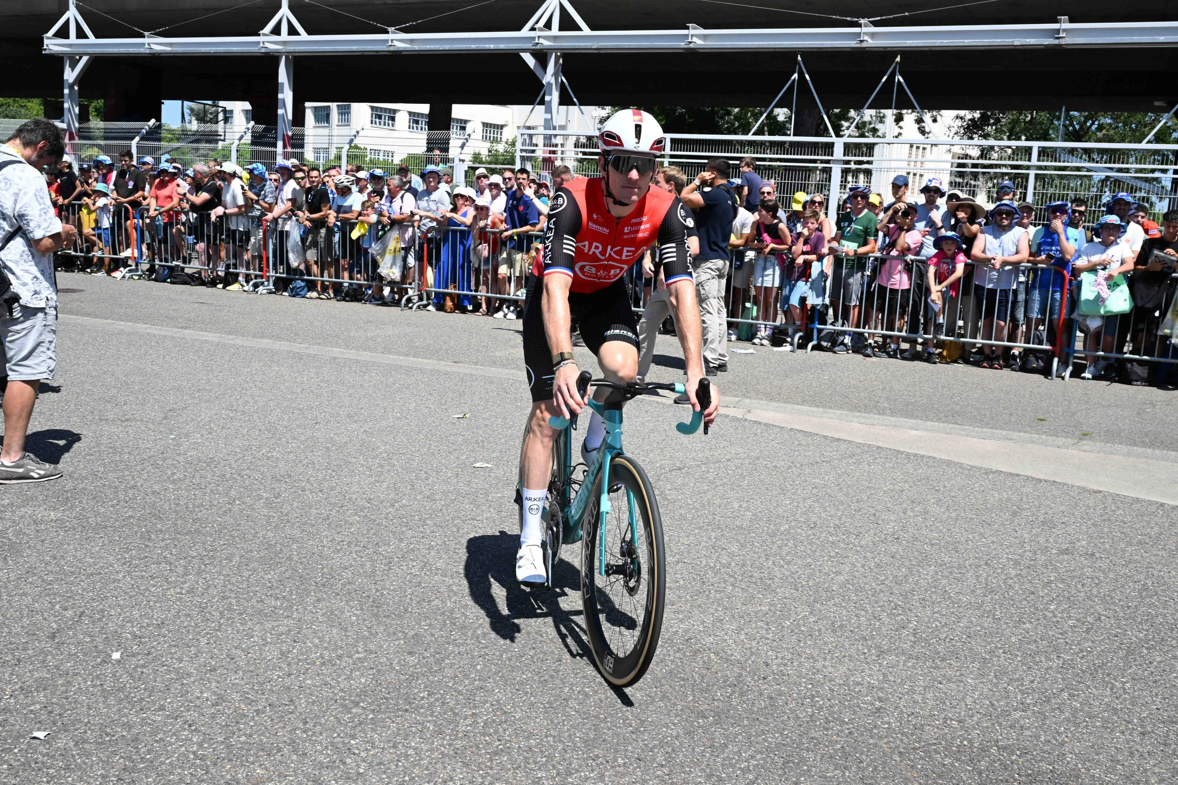 Vauquelin wilde niet voor klassement gaan en legt ambities uit voor derde week: 'In de bergen ben ik geen top vijf'