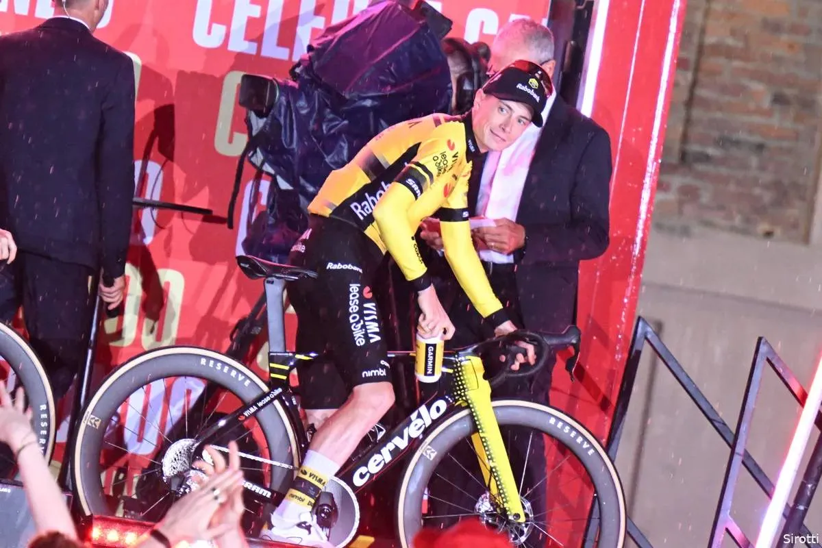 Classifications Vuelta a España 2025 | Vingegaard already in the red on day 2, Tiberi big loser