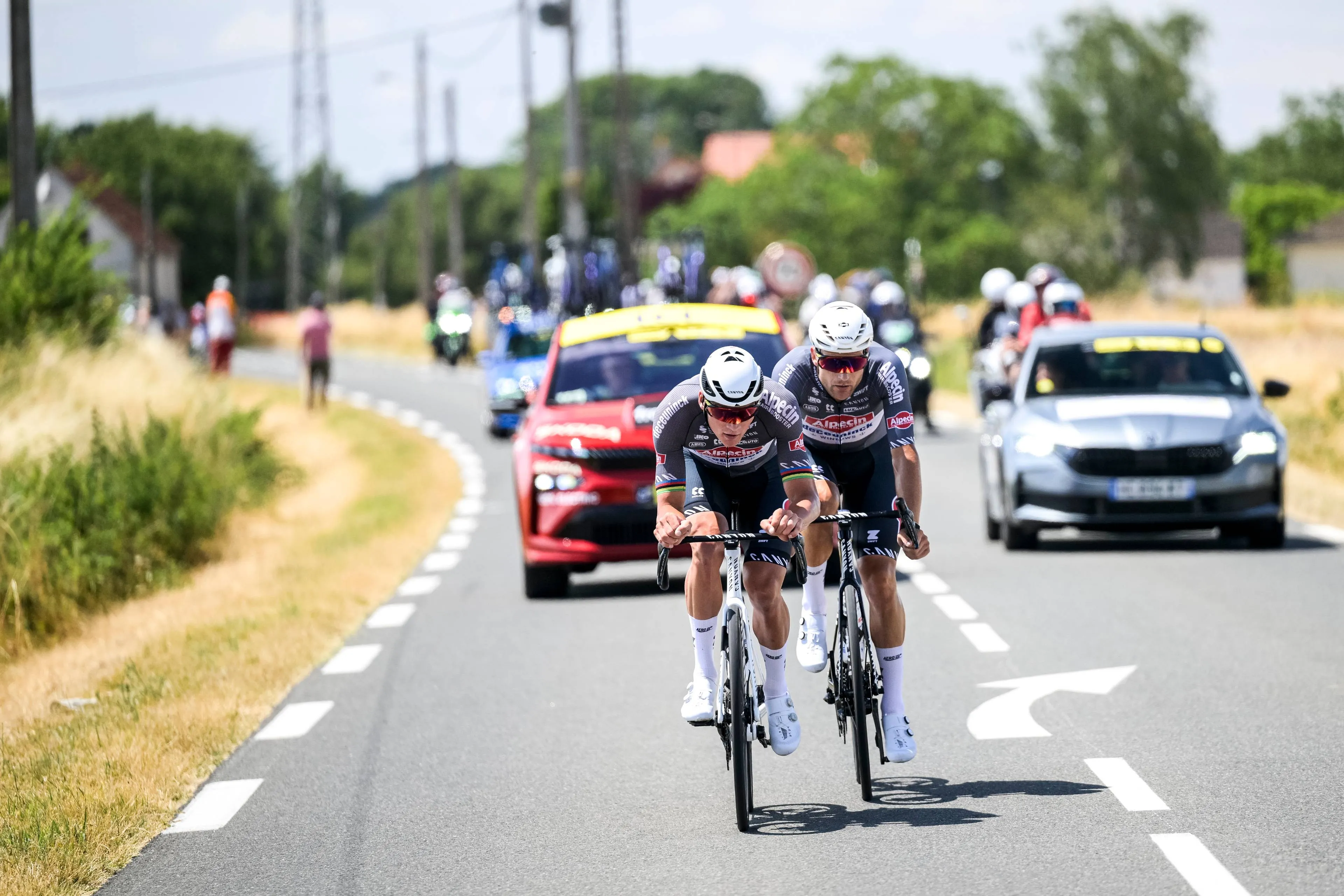 Peiper probeert Tour-longontsteking Van der Poel af te pellen: 'Een week nadien was Mathieu naar huis, heeft dat een rol gespeeld?'