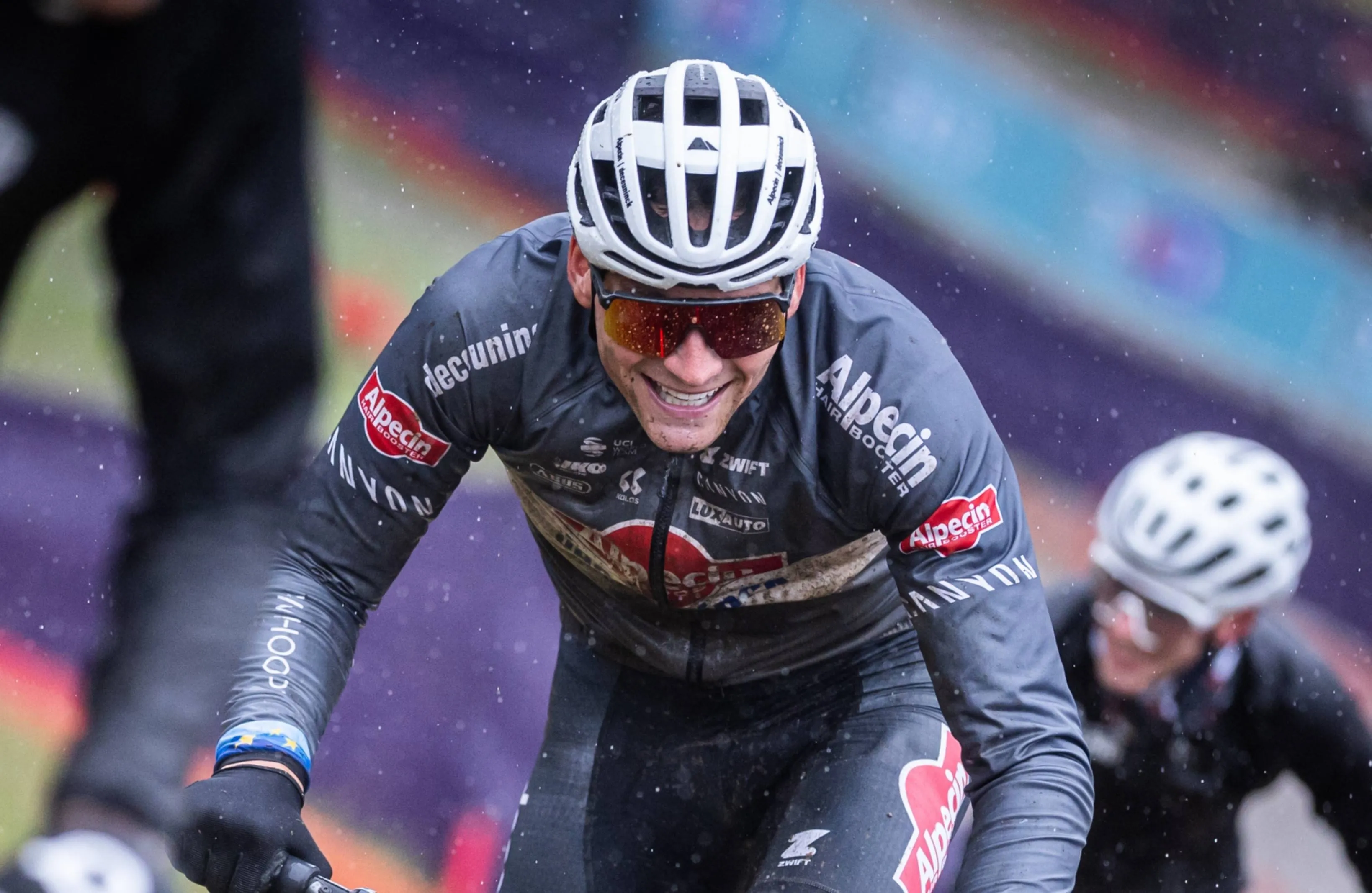 Les Gets loss: dit staat Mathieu van der Poel te wachten bij zijn rentree op de mountainbike