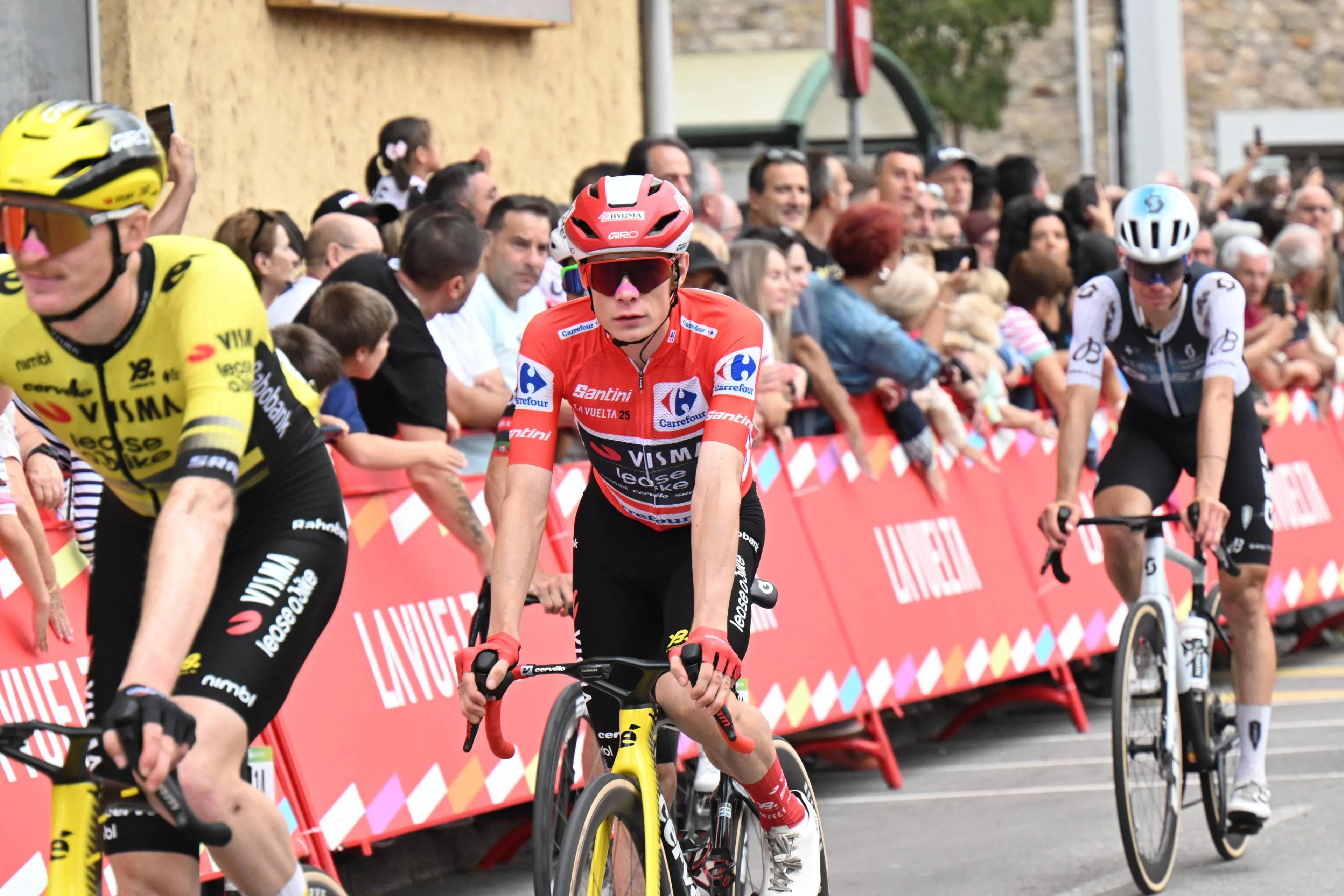 Favorites stage 14 Vuelta a España 2025 | UAE again?!