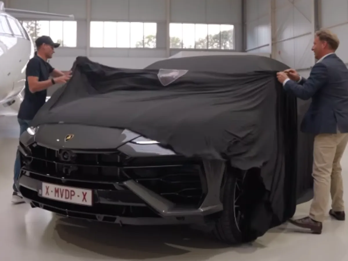 Van der Poel ends season in style with unveiling brand new ‘MVDP’ Lamborghini worth 250,000 euros
