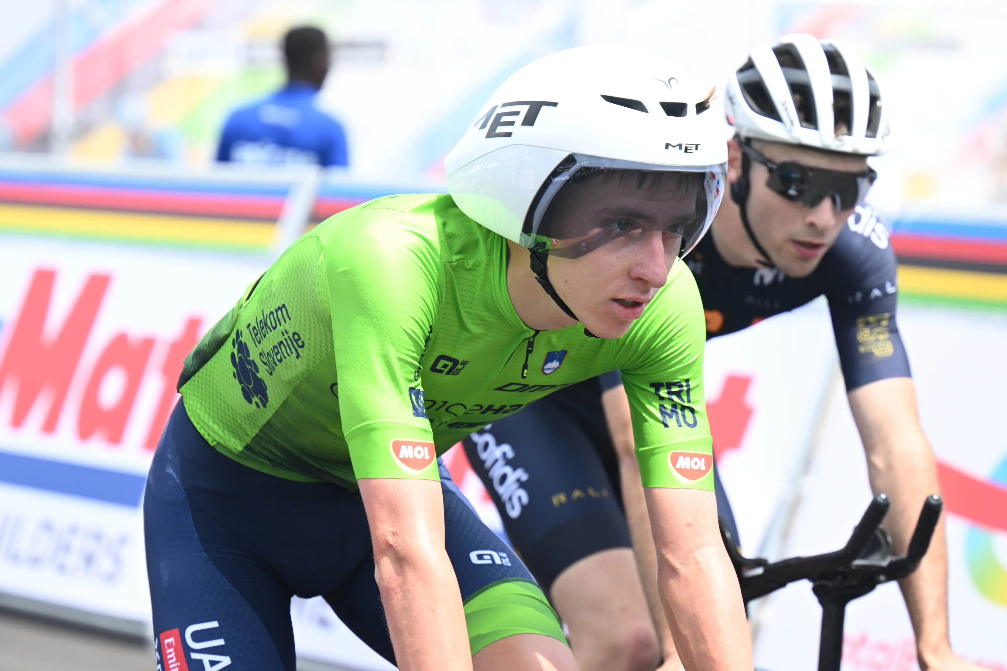 Reason for Pogacar’s off day? If it’s not jet lag, Belgian team doctor says he’ll have a problem in the road race