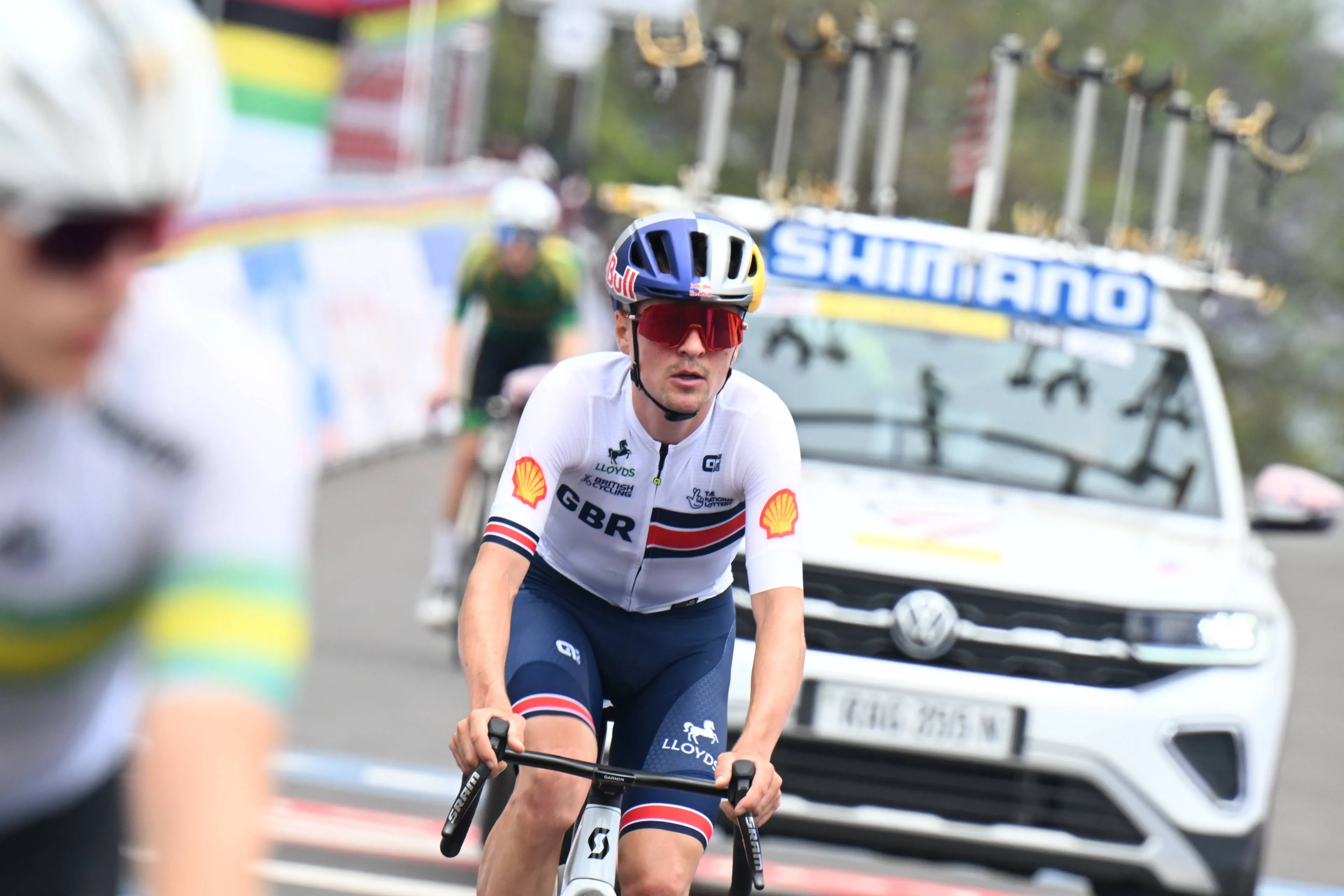 Tom Pidcock looks confidently toward his own World Championship chances after Pogacar's statements: "I even feel a bit too fresh"