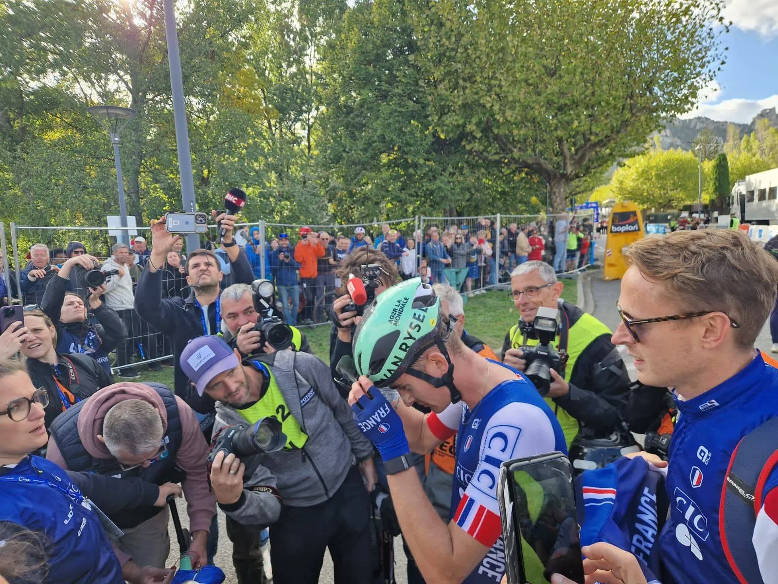 Good old Thomas Voeckler was the man who frustrated Evenepoel, says Seixas: "I was a bit scared"