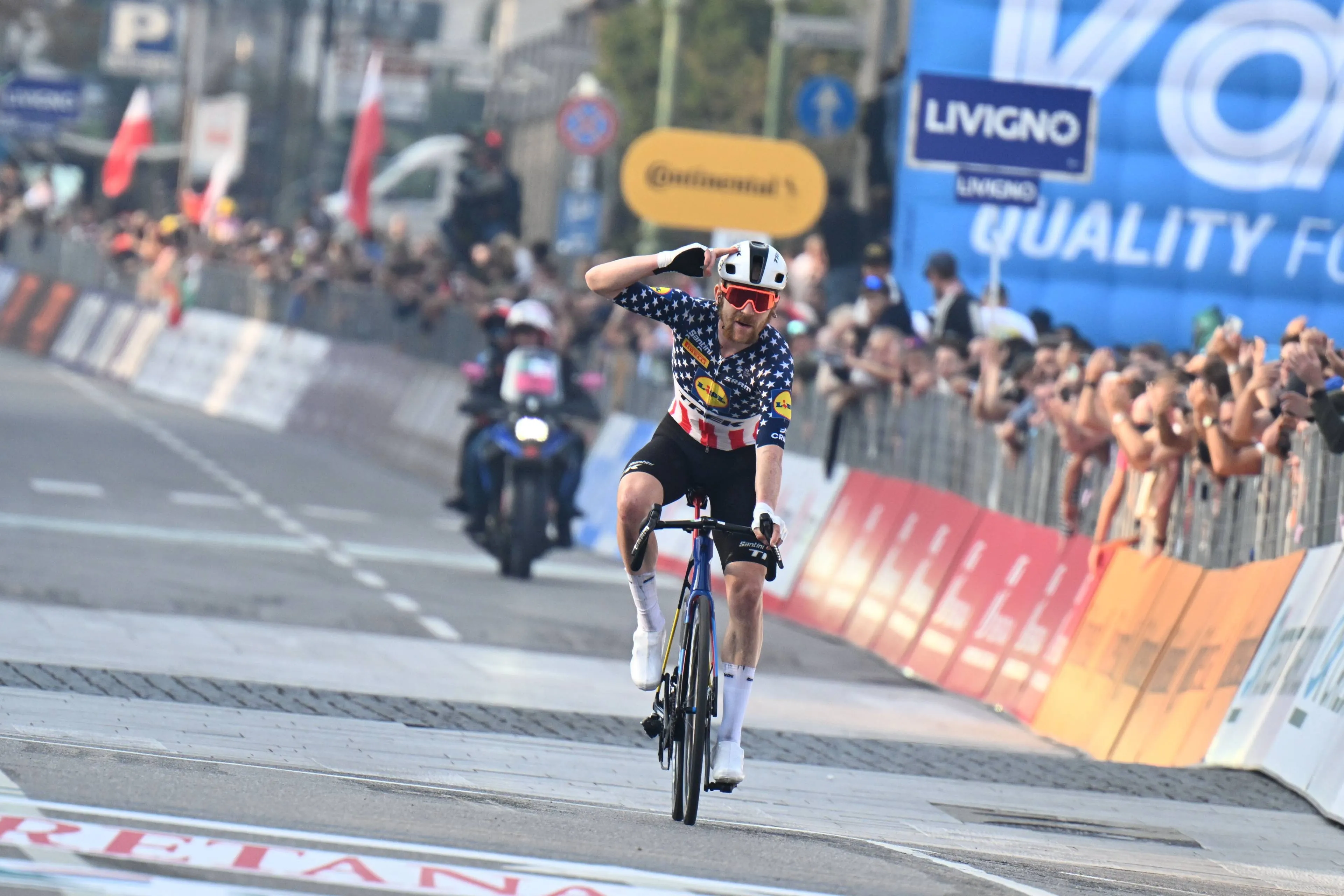 Performance of the day didn't come from Pogacar, but from the unbelievable Quinn Simmons: "Bit scared of him"